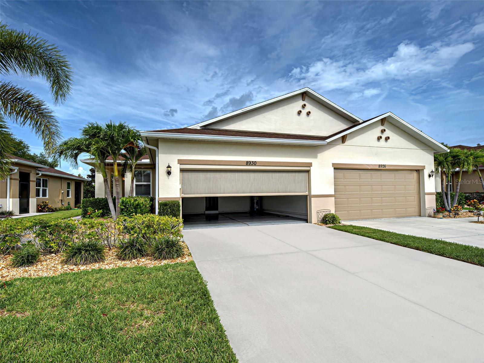Image 49 of 60 For 8930 Tuscany Isles Drive