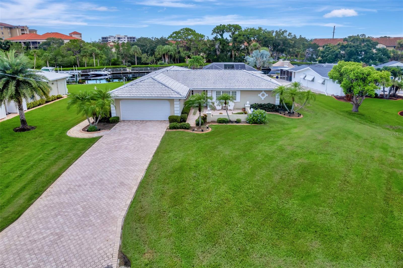 Details for 124 Tina Island Drive, OSPREY, FL 34229