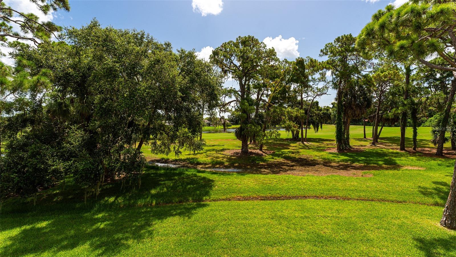 Image 30 of 40 For 7749 Fairway Woods Drive 1005