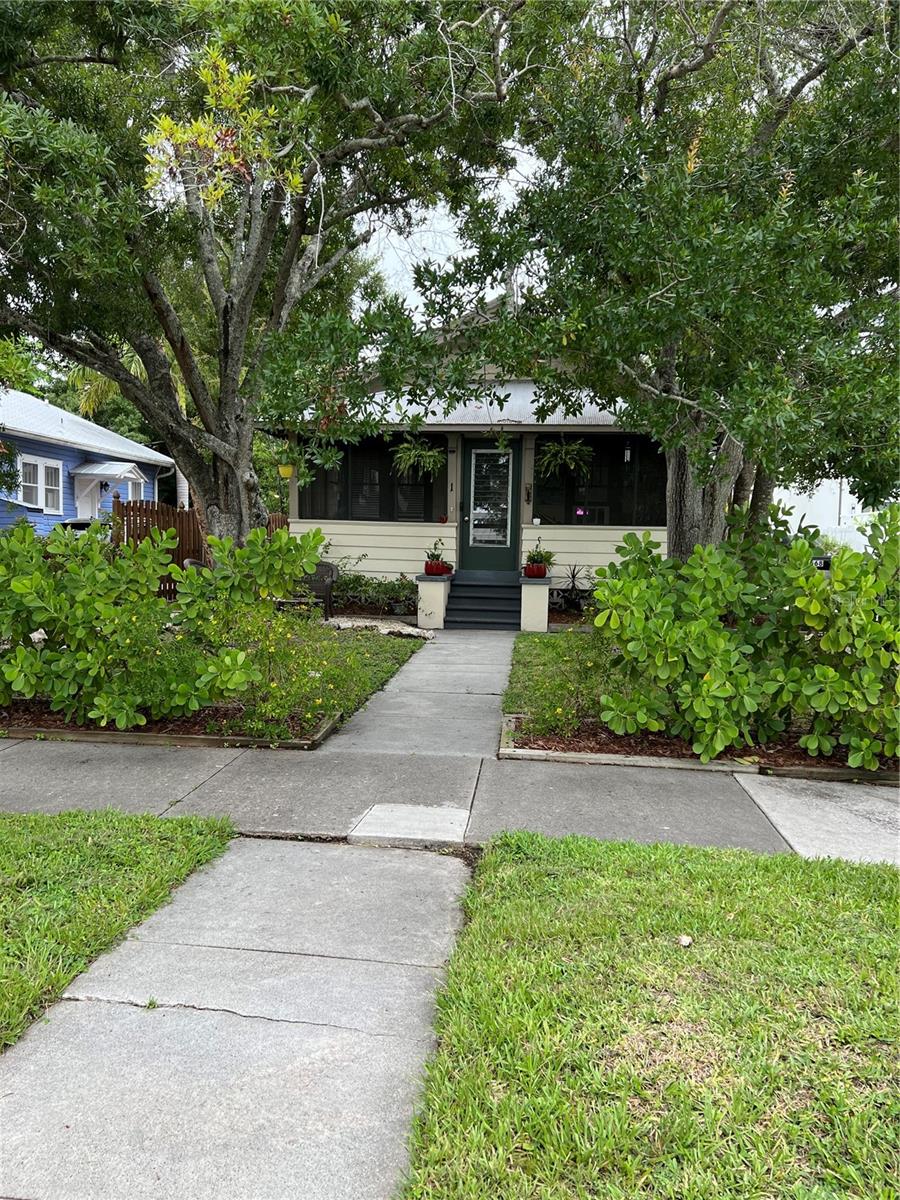 Details for 1668 Oak Street, SARASOTA, FL 34236