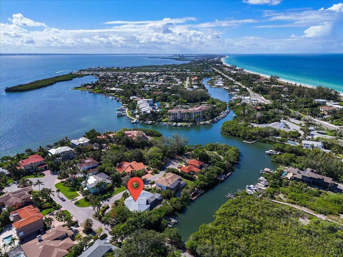 Listing photo id 41 for 700 Hideaway Bay Lane