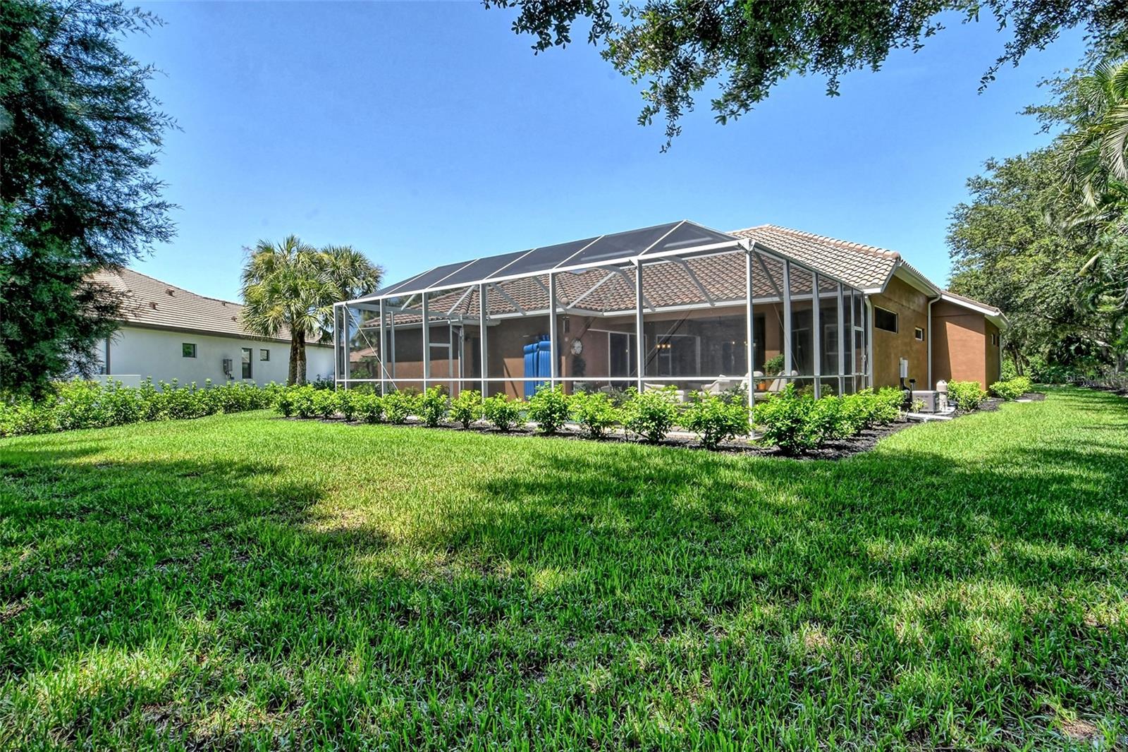 Listing photo id 49 for 3861 Royal Hammock Boulevard