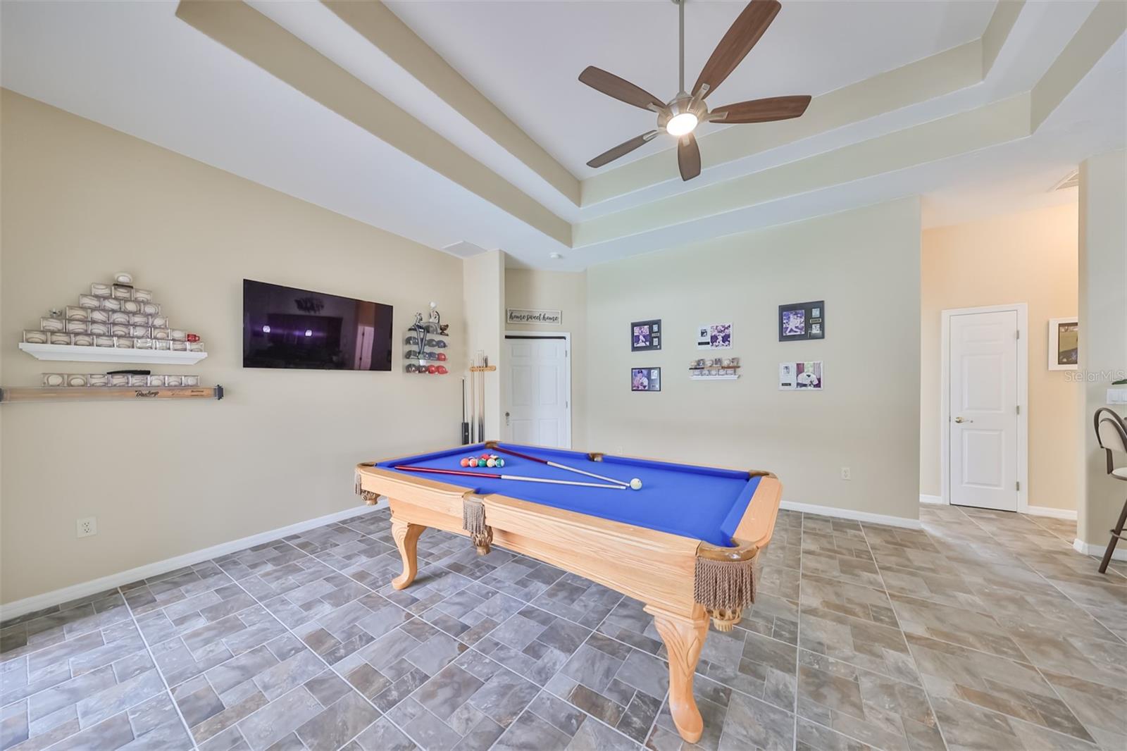 Listing photo id 20 for 17706 Bridlewood Court