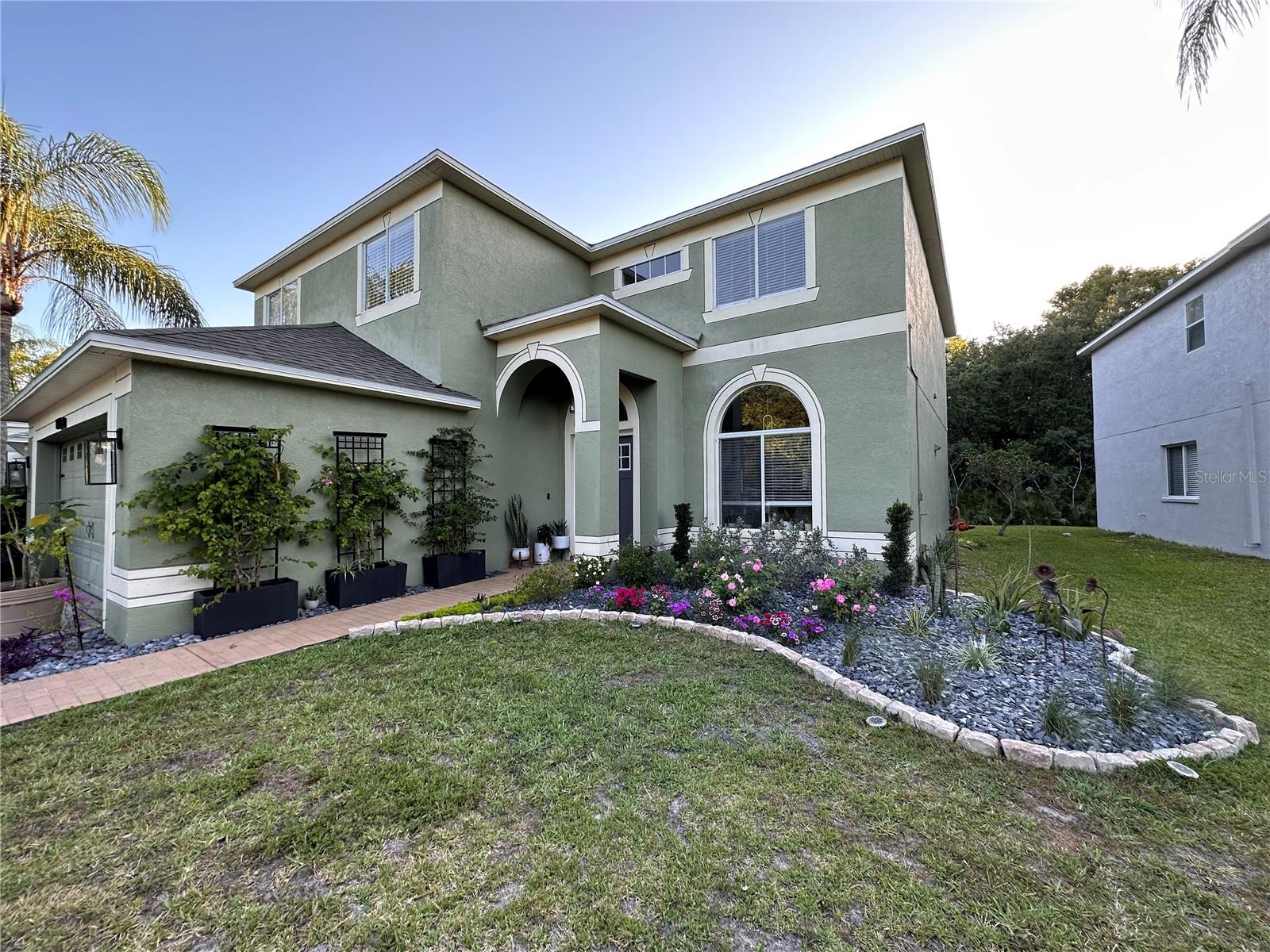 Details for 18120 Sandy Pointe Drive, TAMPA, FL 33647