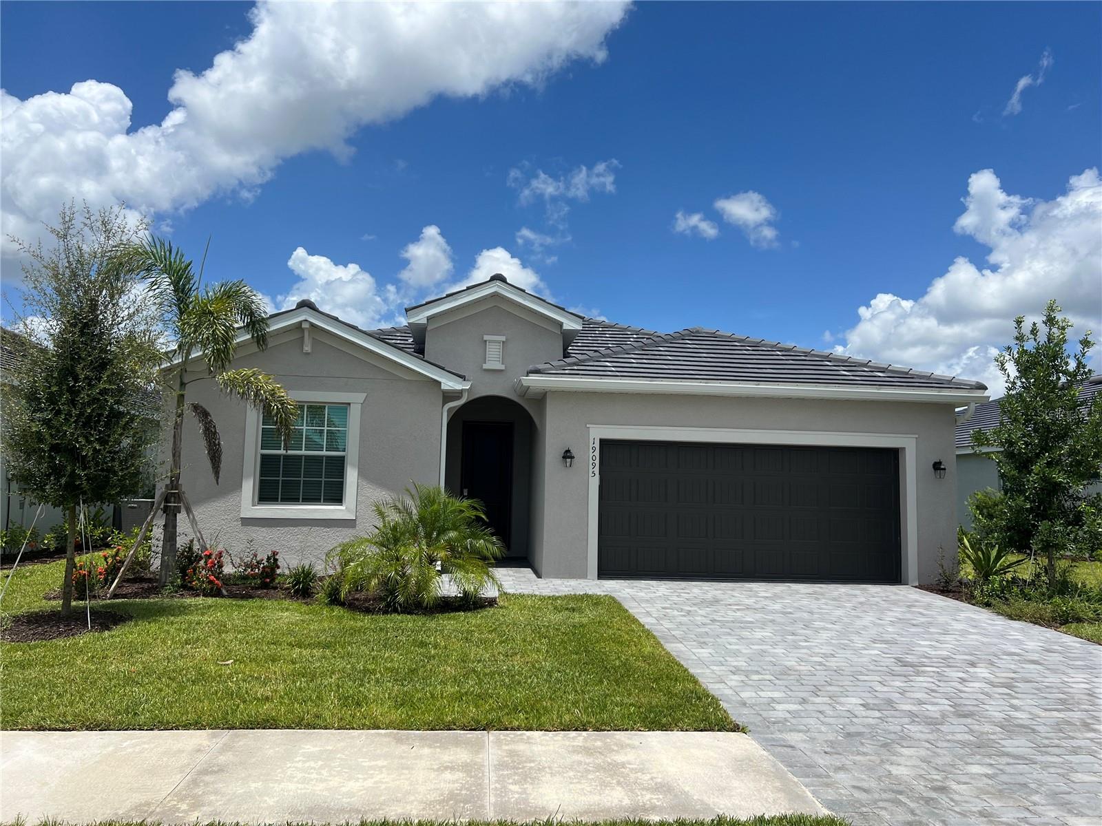 Details for 19095 Cabernet Court, VENICE, FL 34293