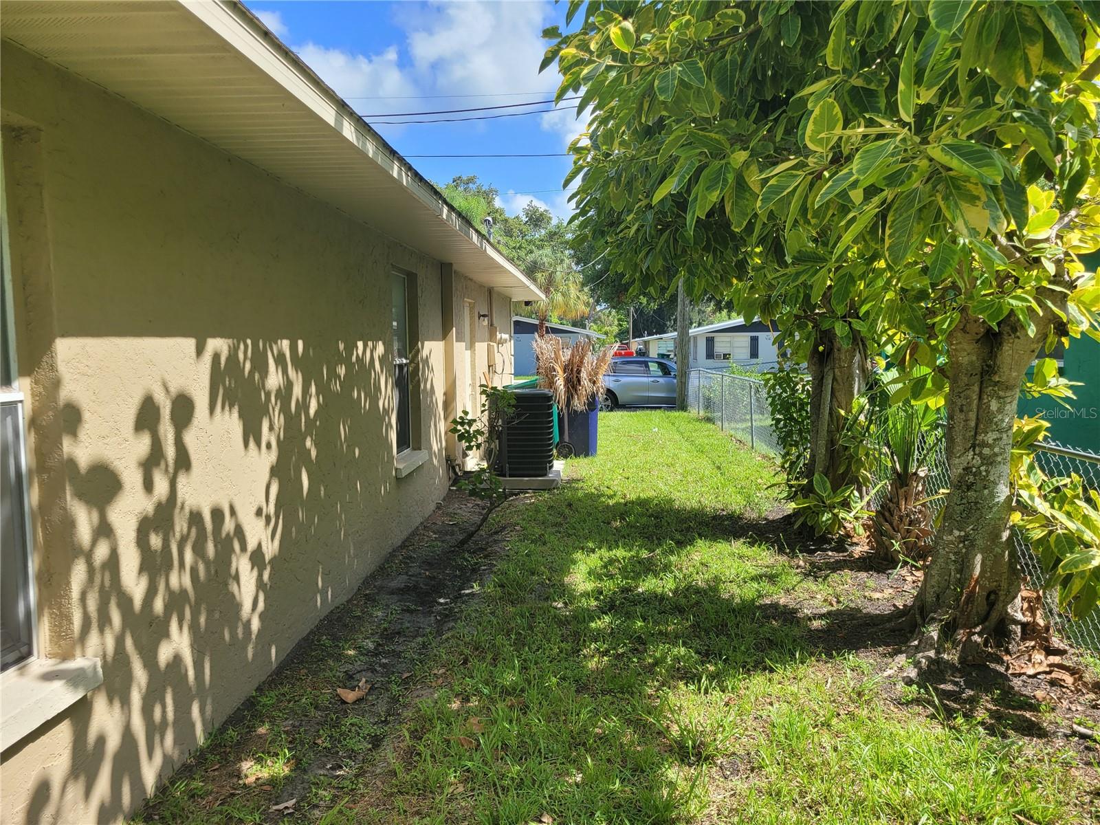 Image 24 of 34 For 707 13th Street W