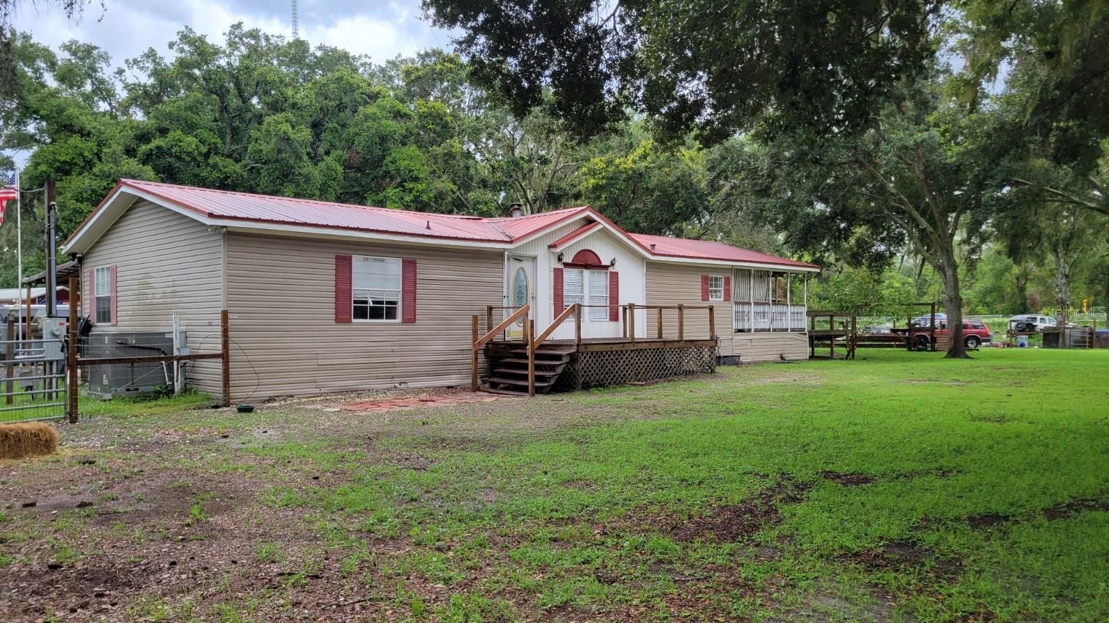 Image 13 of 30 For 16180 Boyette Road