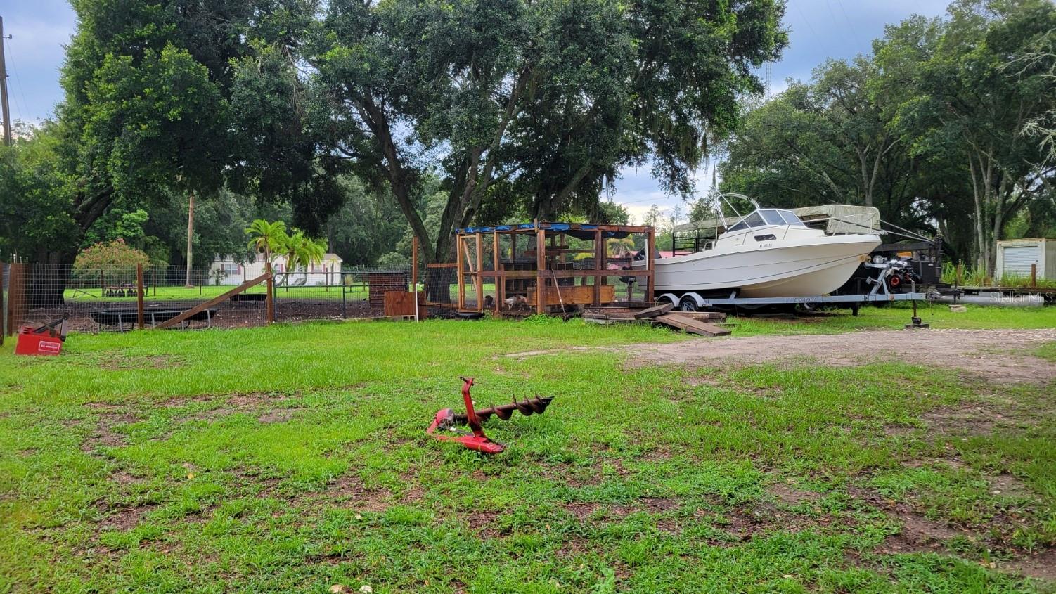 Image 8 of 30 For 16180 Boyette Road