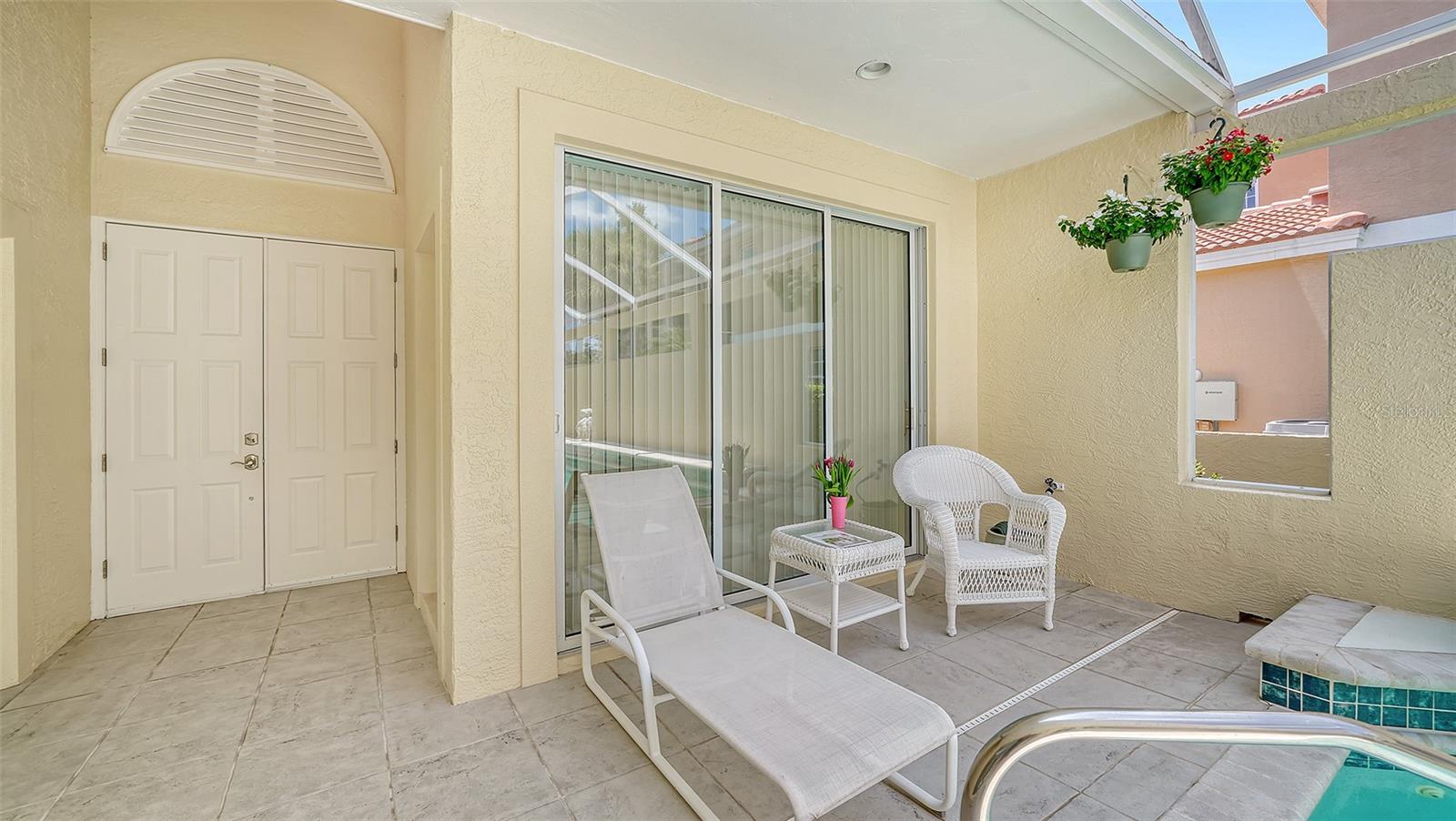 Listing photo id 18 for 7270 Alicante Drive 3