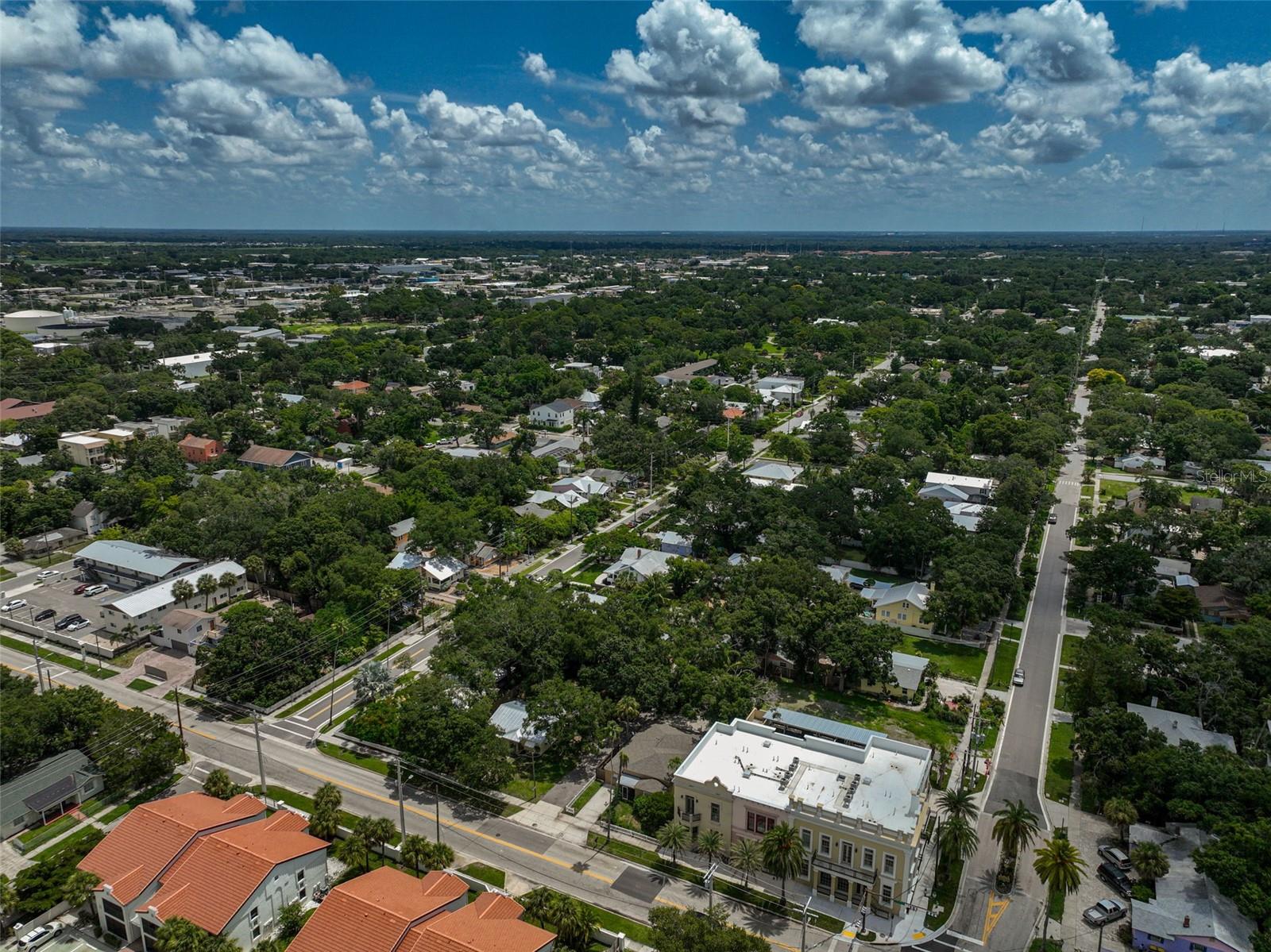 Image 60 of 79 For 628 Orange Avenue