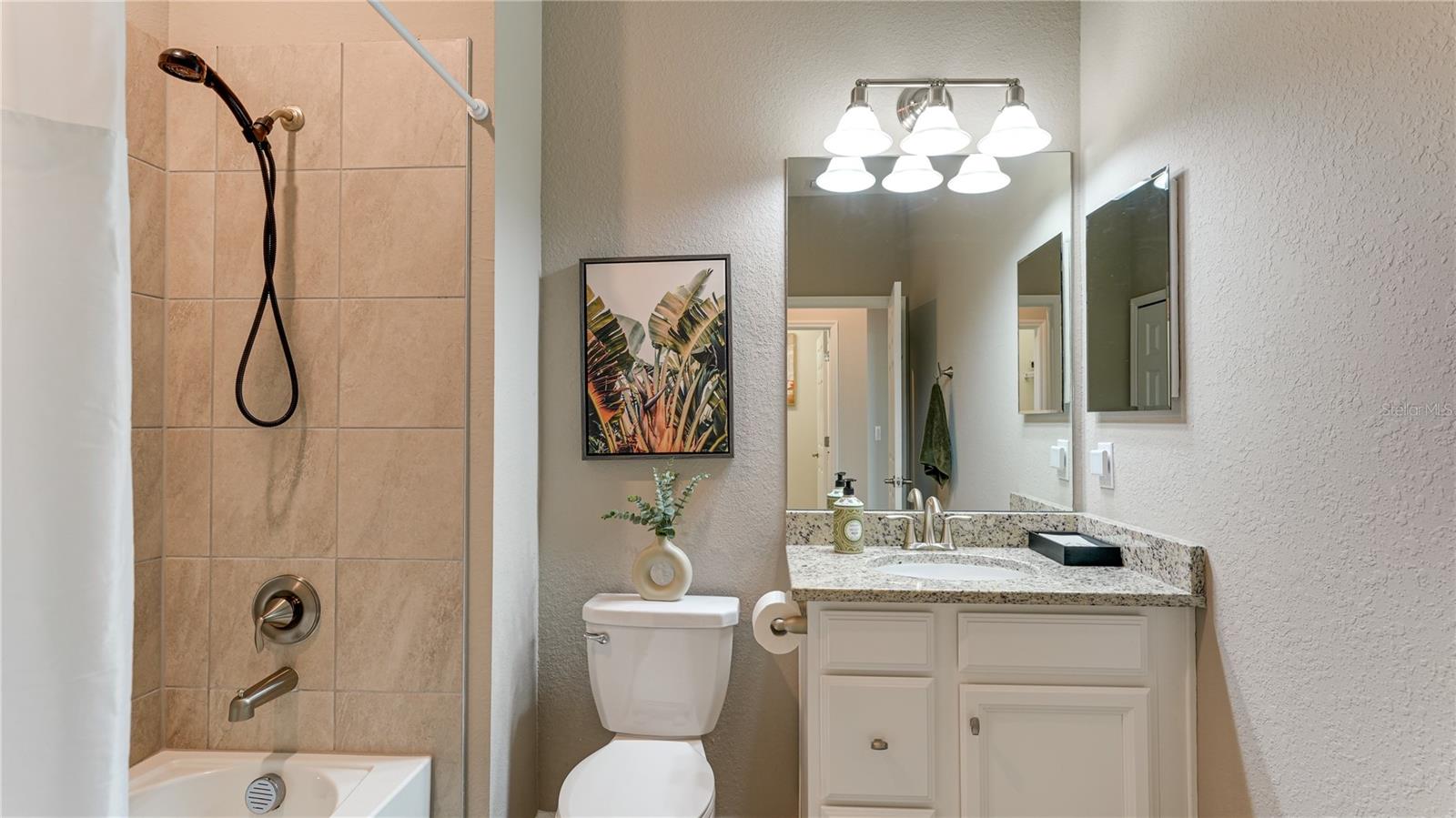 Listing photo id 25 for 18117 Gawthrop Drive 103