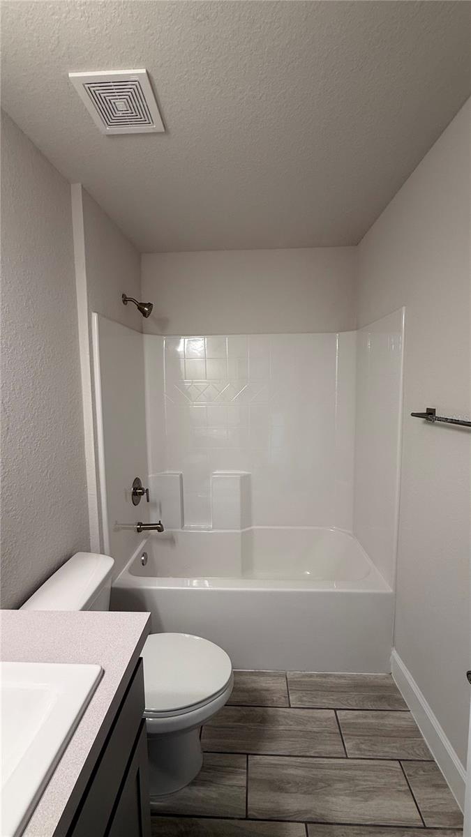 Image 11 of 13 For 3884 Haberland Boulevard