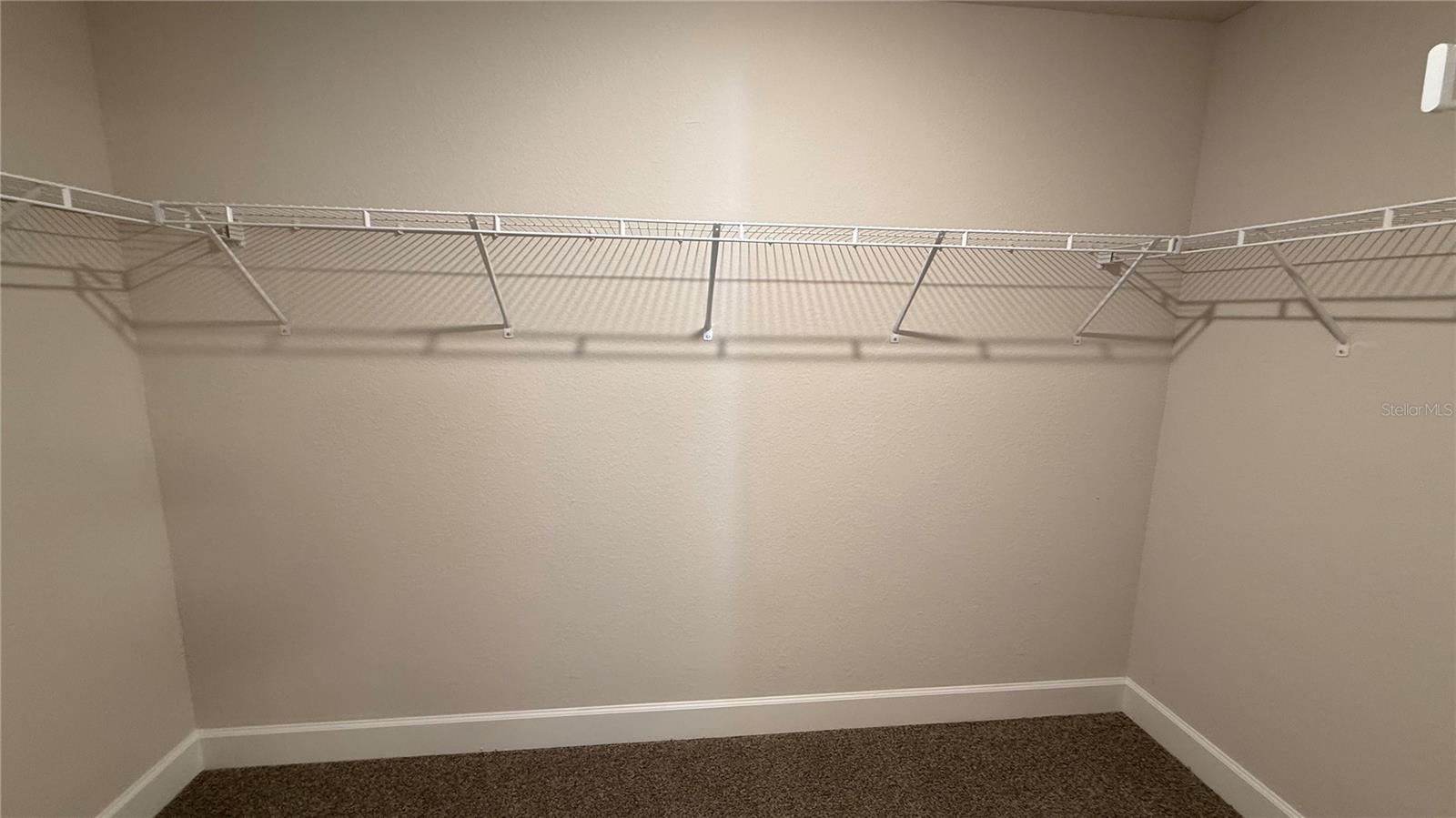 Image 9 of 13 For 3884 Haberland Boulevard