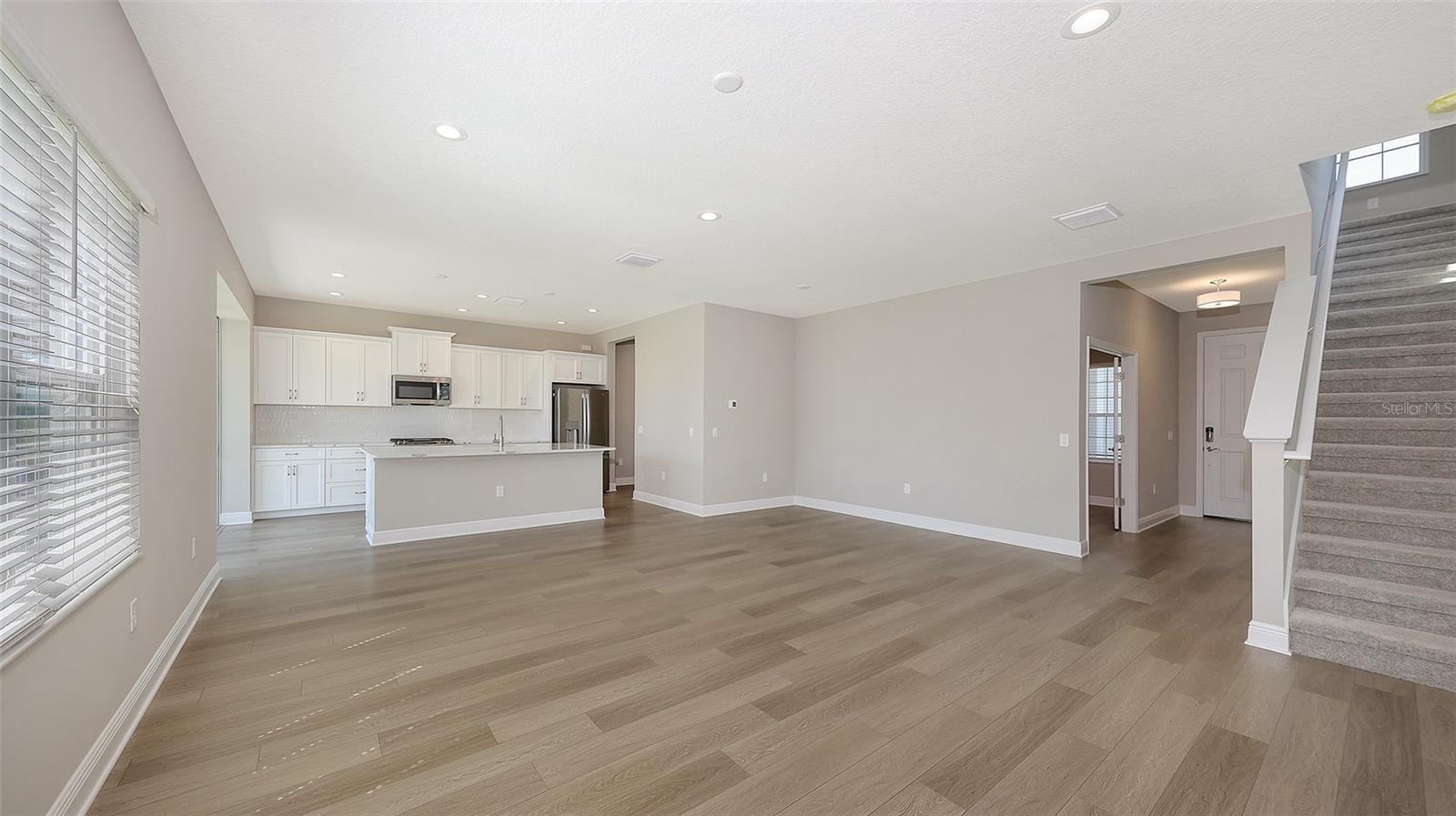 Image 13 of 45 For 10145 Spruce River Way