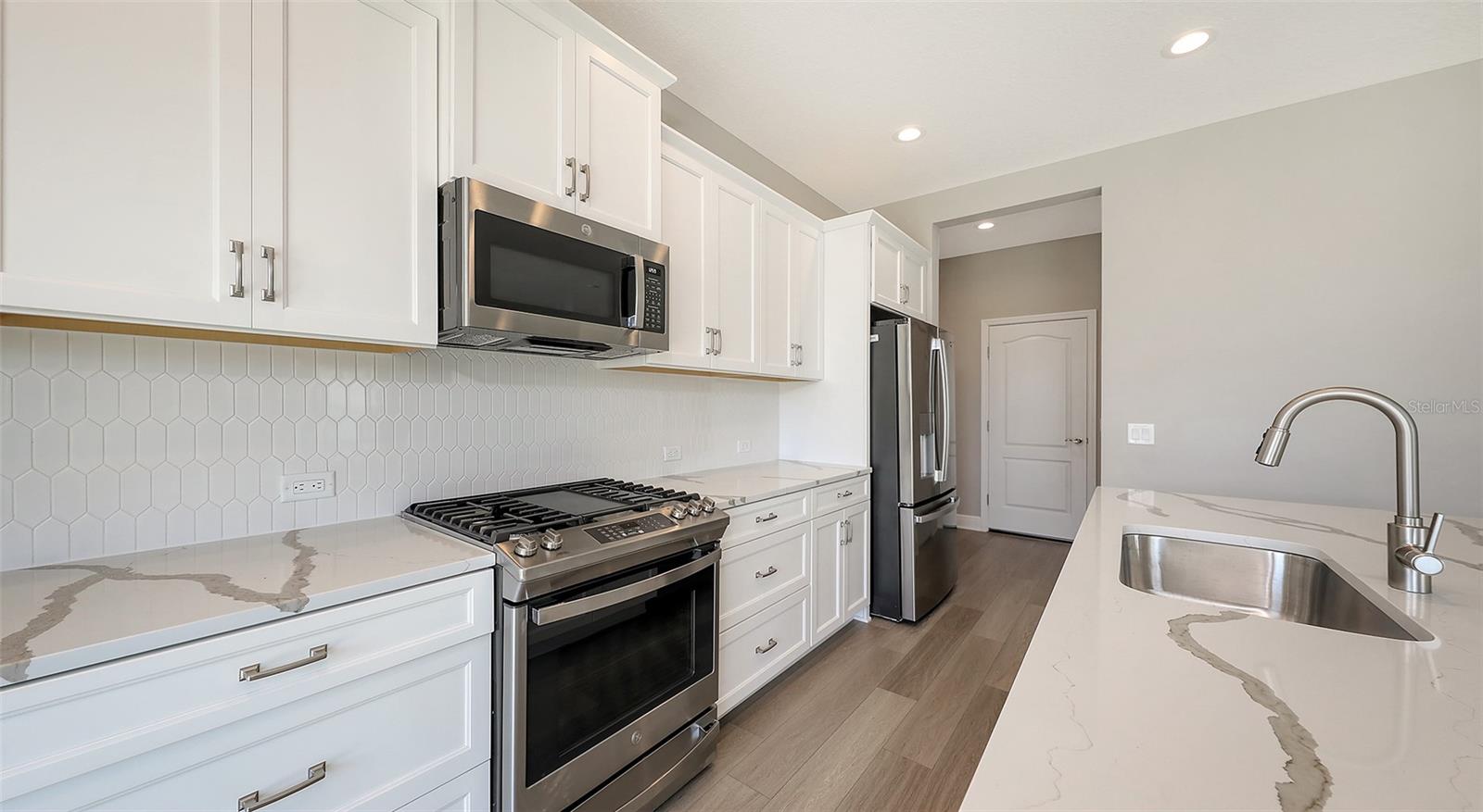 Image 20 of 45 For 10145 Spruce River Way
