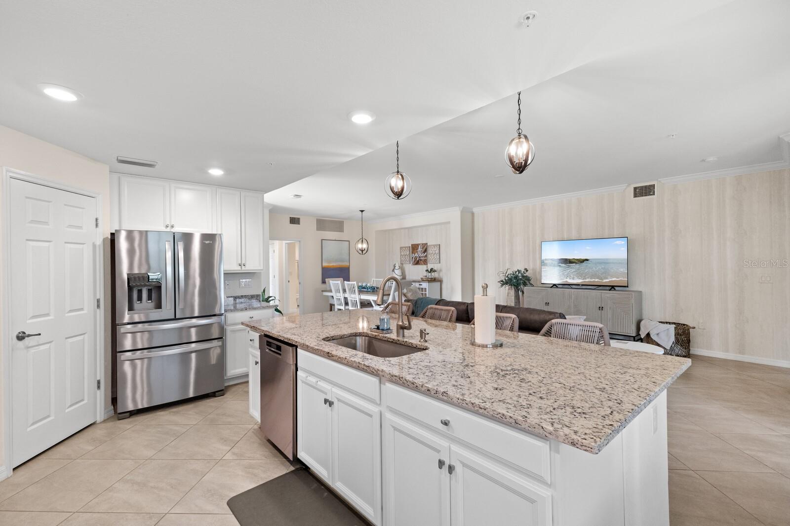 Image 13 of 54 For 18117 Gawthrop Drive 104