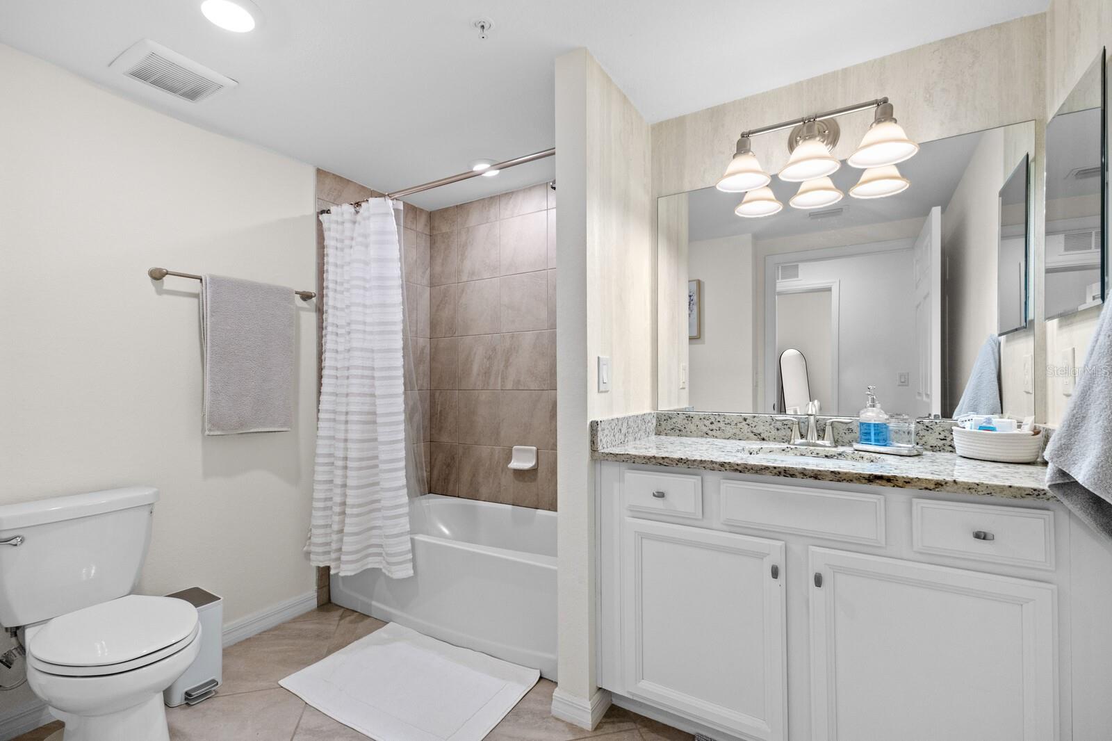 Image 20 of 54 For 18117 Gawthrop Drive 104