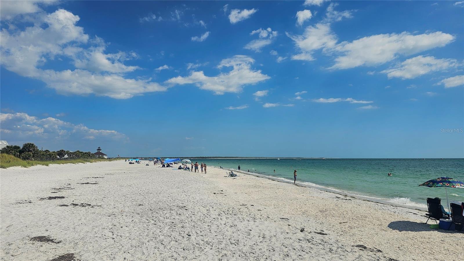 Image 2 of 4 For 13065 Proctor Avenue