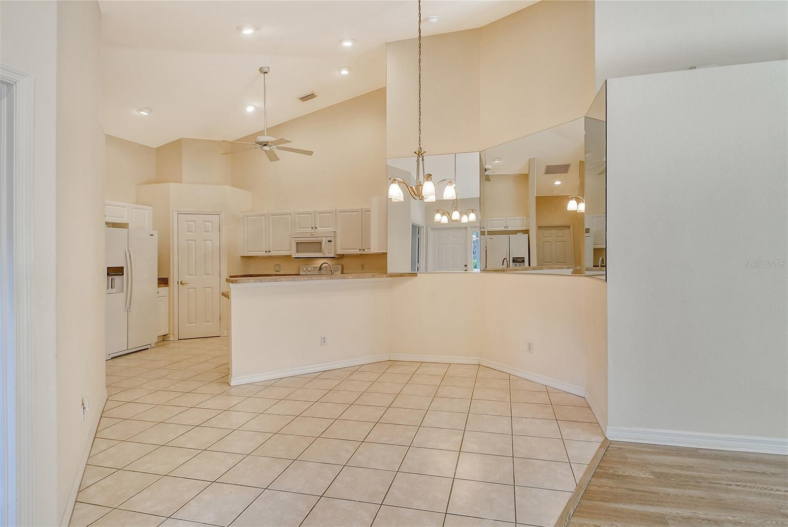 Image 12 of 52 For 4072 Fairway Place