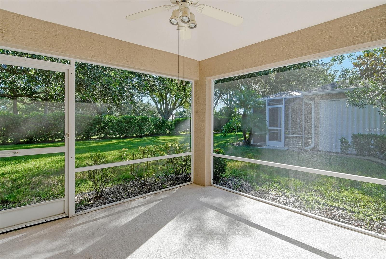 Image 6 of 52 For 4072 Fairway Place