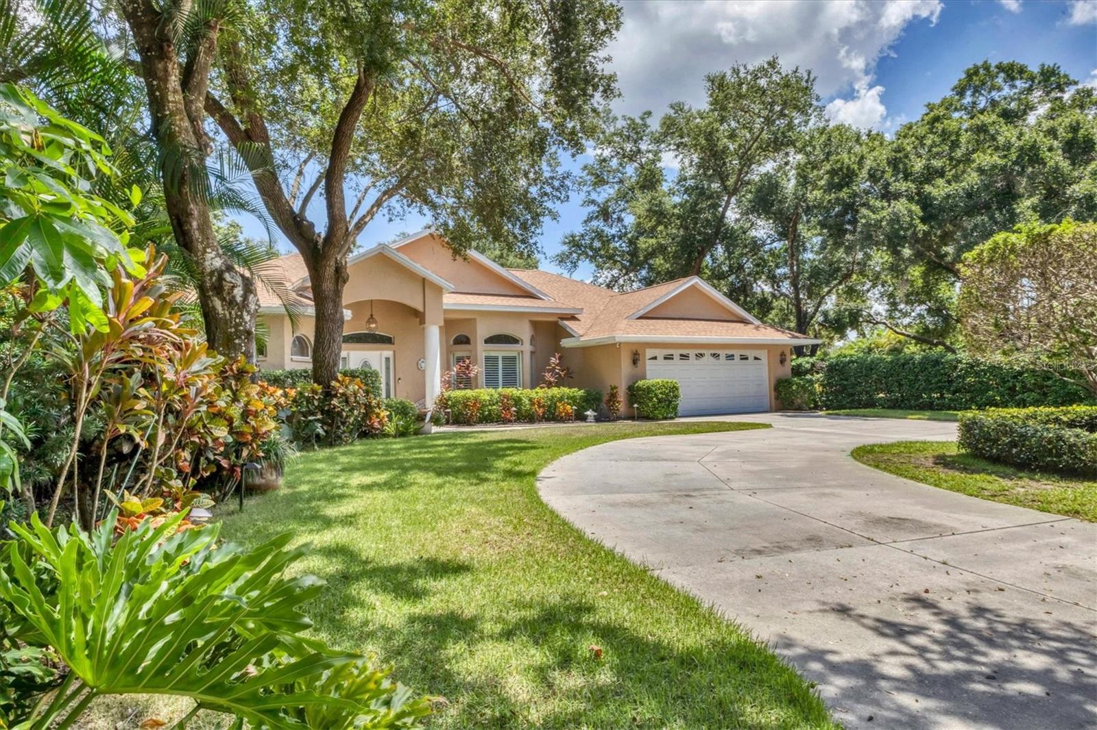 Details for 4553 Chimney Creek Drive, SARASOTA, FL 34235