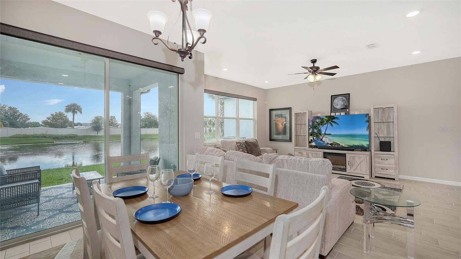 Listing photo id 28 for 11281 Beach Walk Way Ne