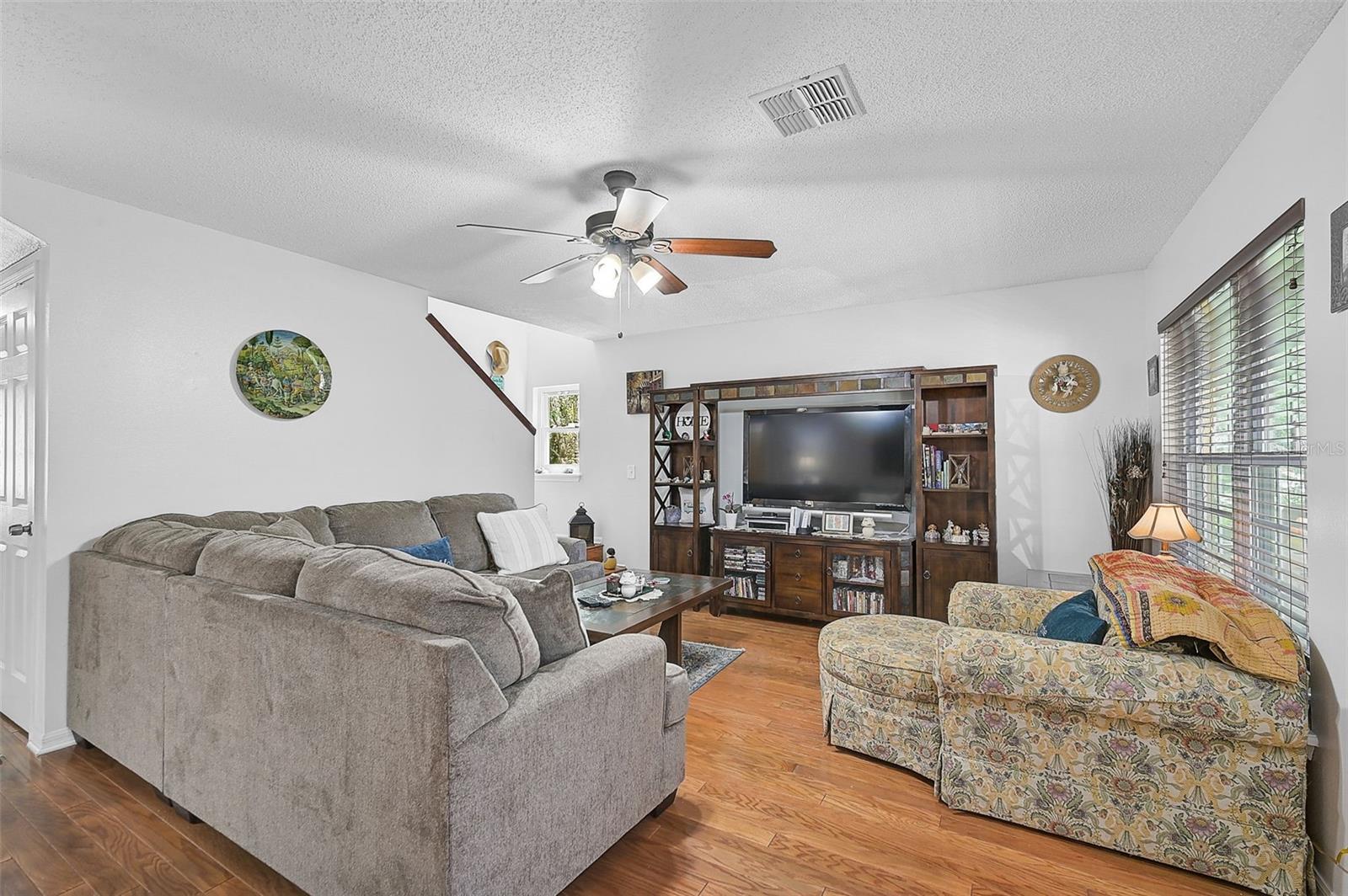 Image 8 of 45 For 3611 Chinaberry Lane