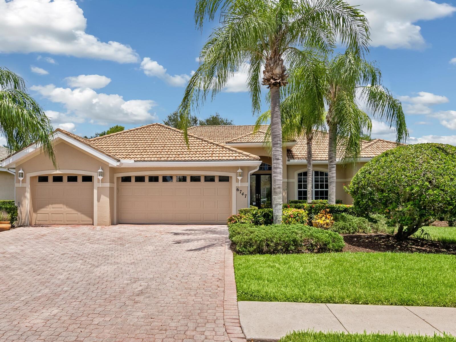 Details for 6747 Coyote Ridge Court, BRADENTON, FL 34201