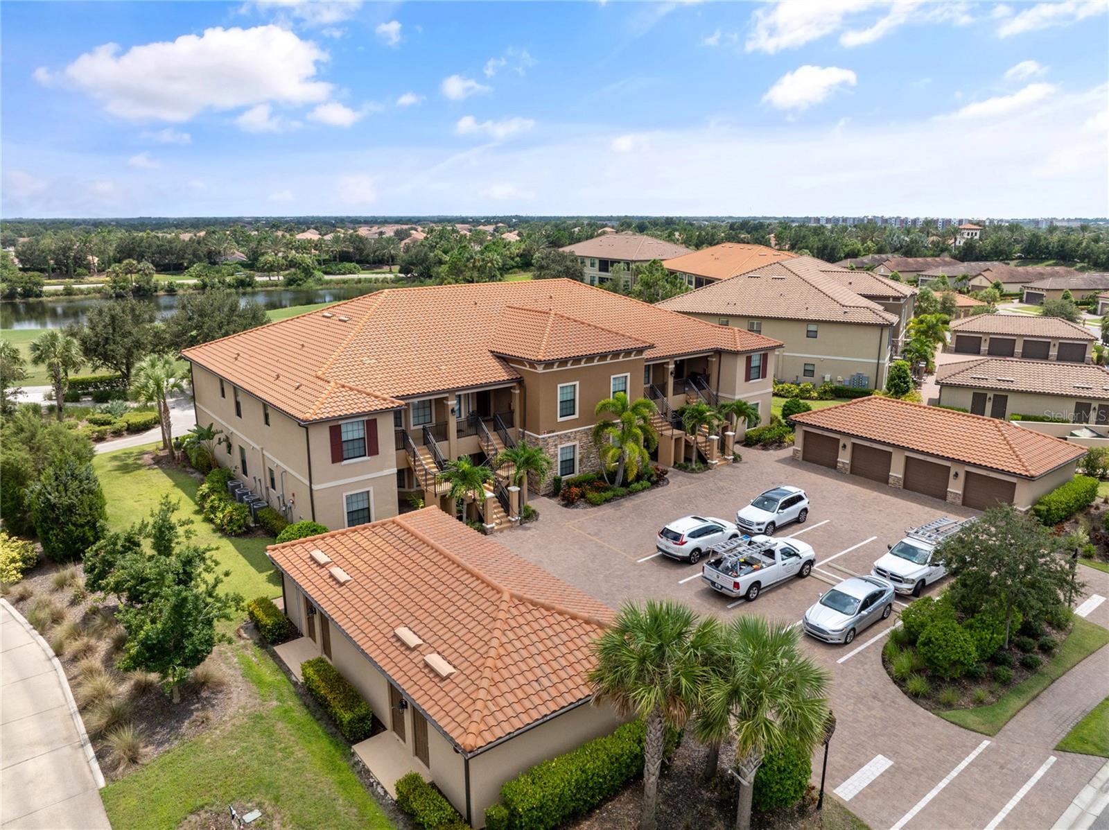 Image 14 of 72 For 12710 Sorrento Way 101
