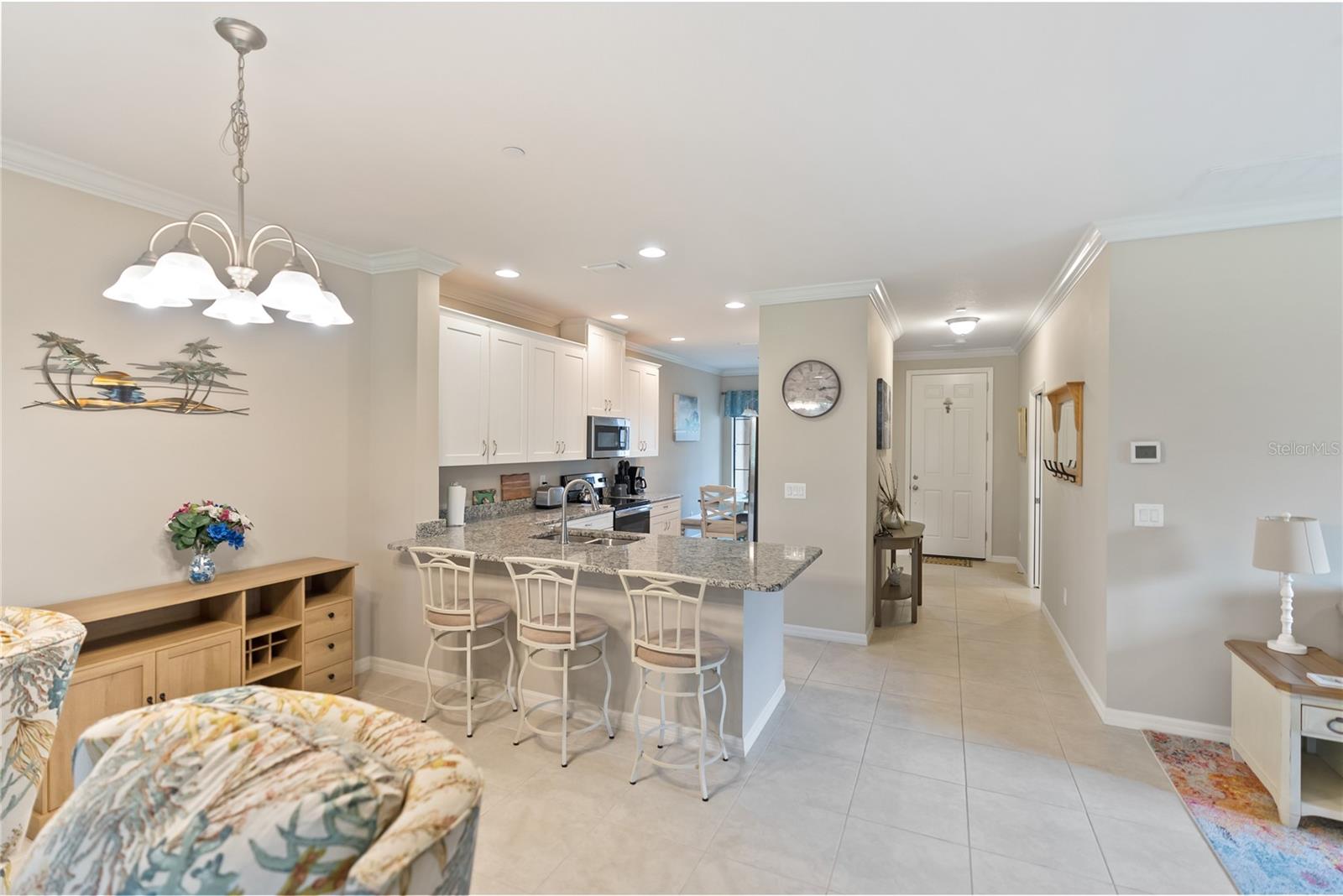 Image 16 of 72 For 12710 Sorrento Way 101