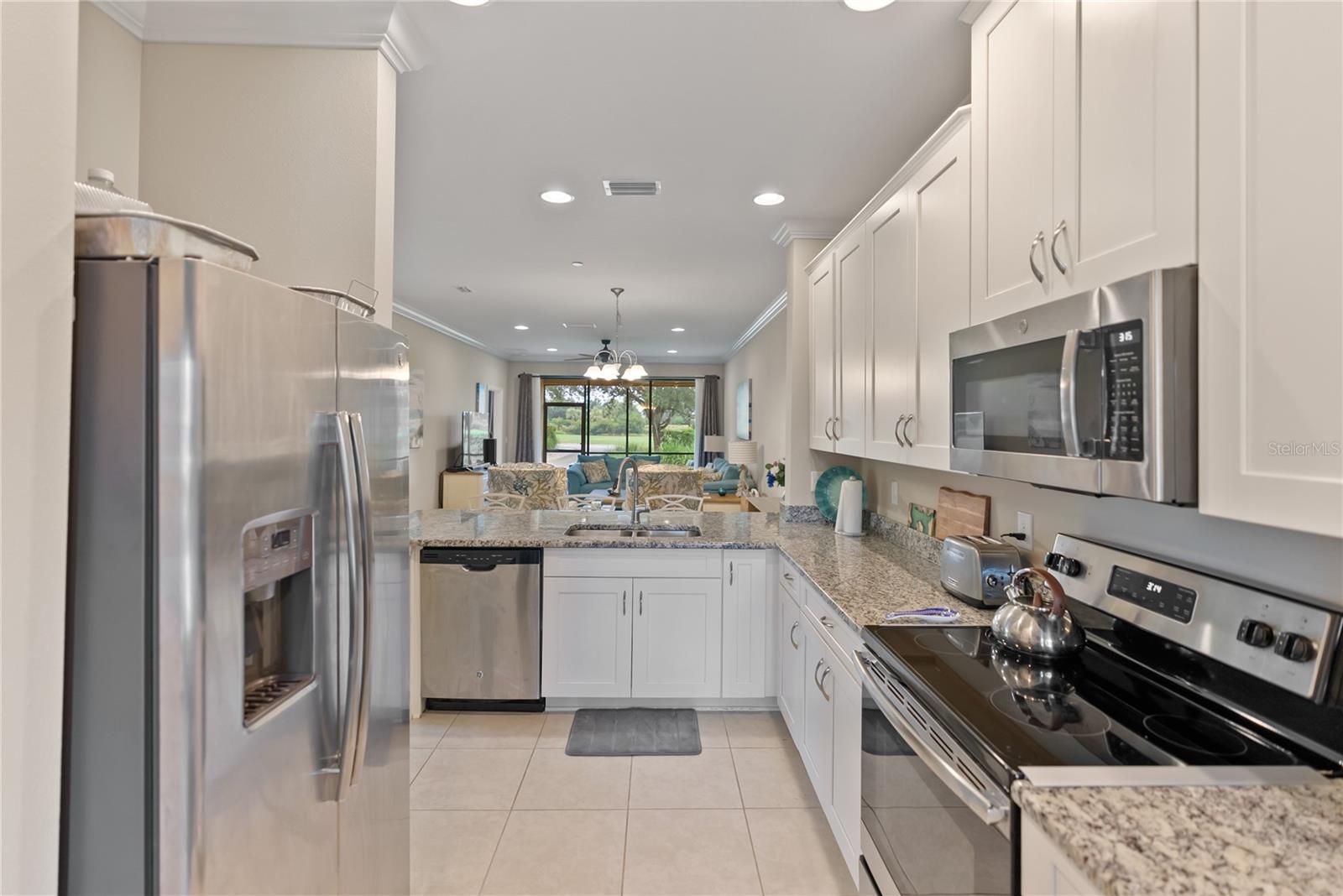 Image 19 of 72 For 12710 Sorrento Way 101