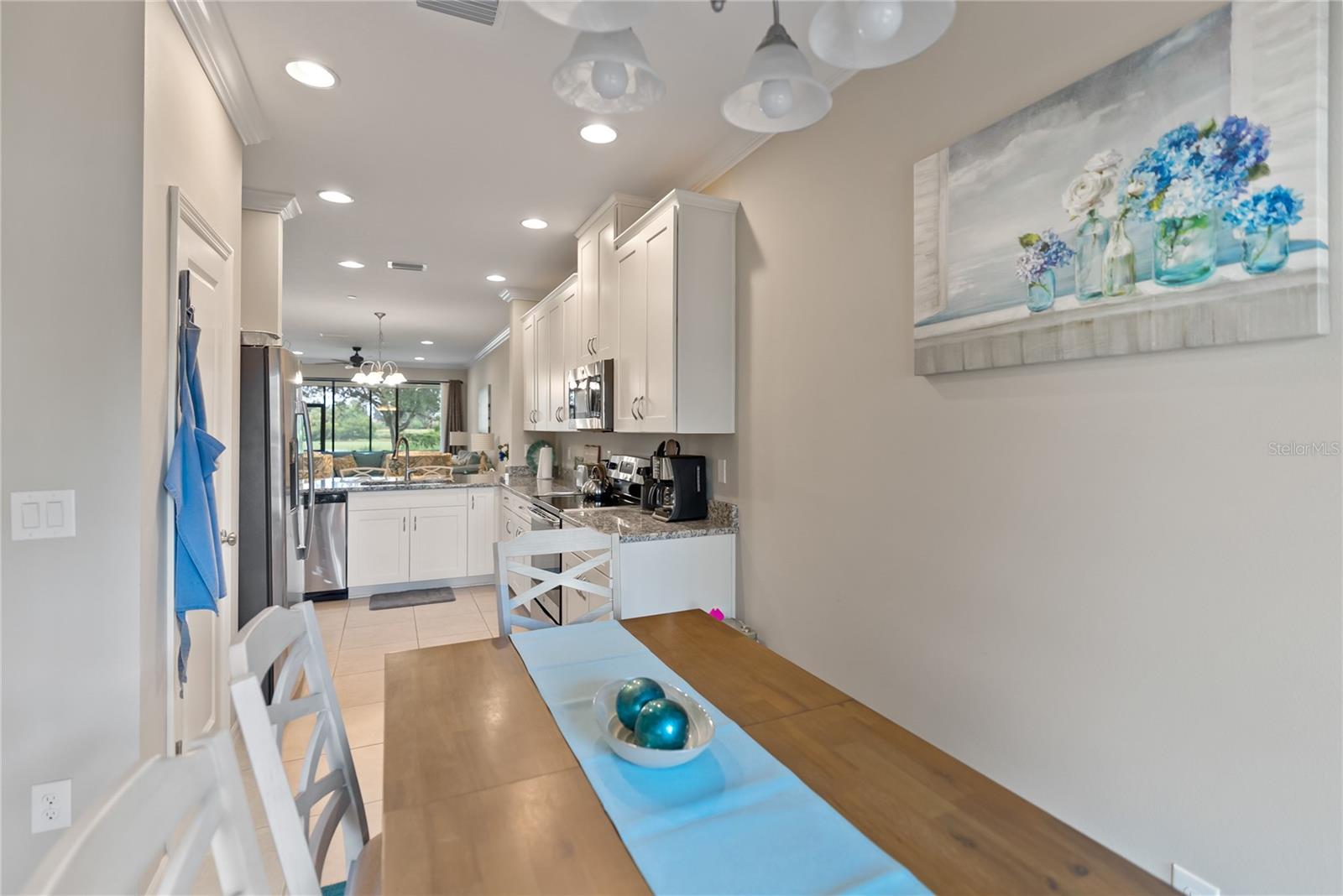 Image 21 of 72 For 12710 Sorrento Way 101