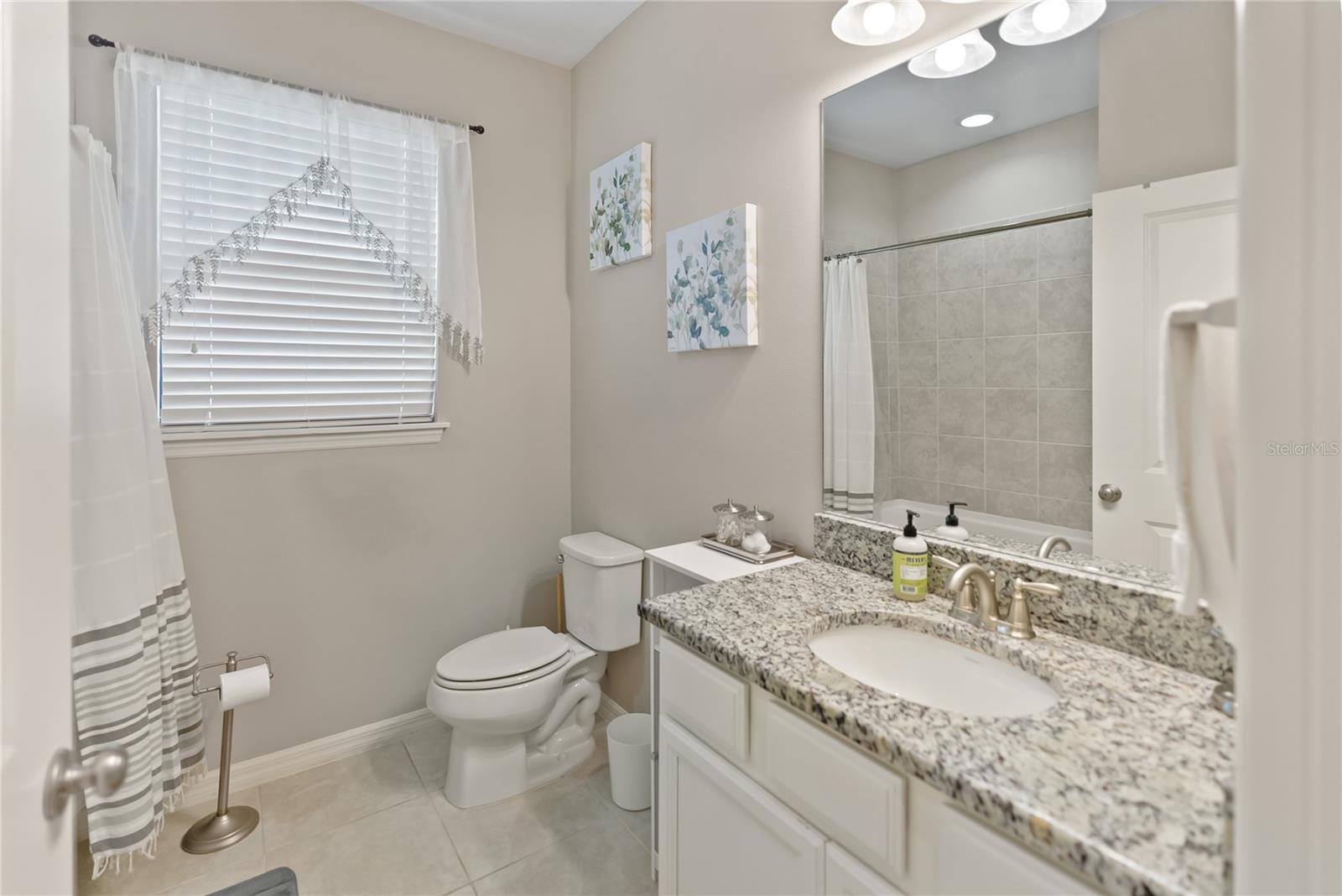 Image 36 of 72 For 12710 Sorrento Way 101