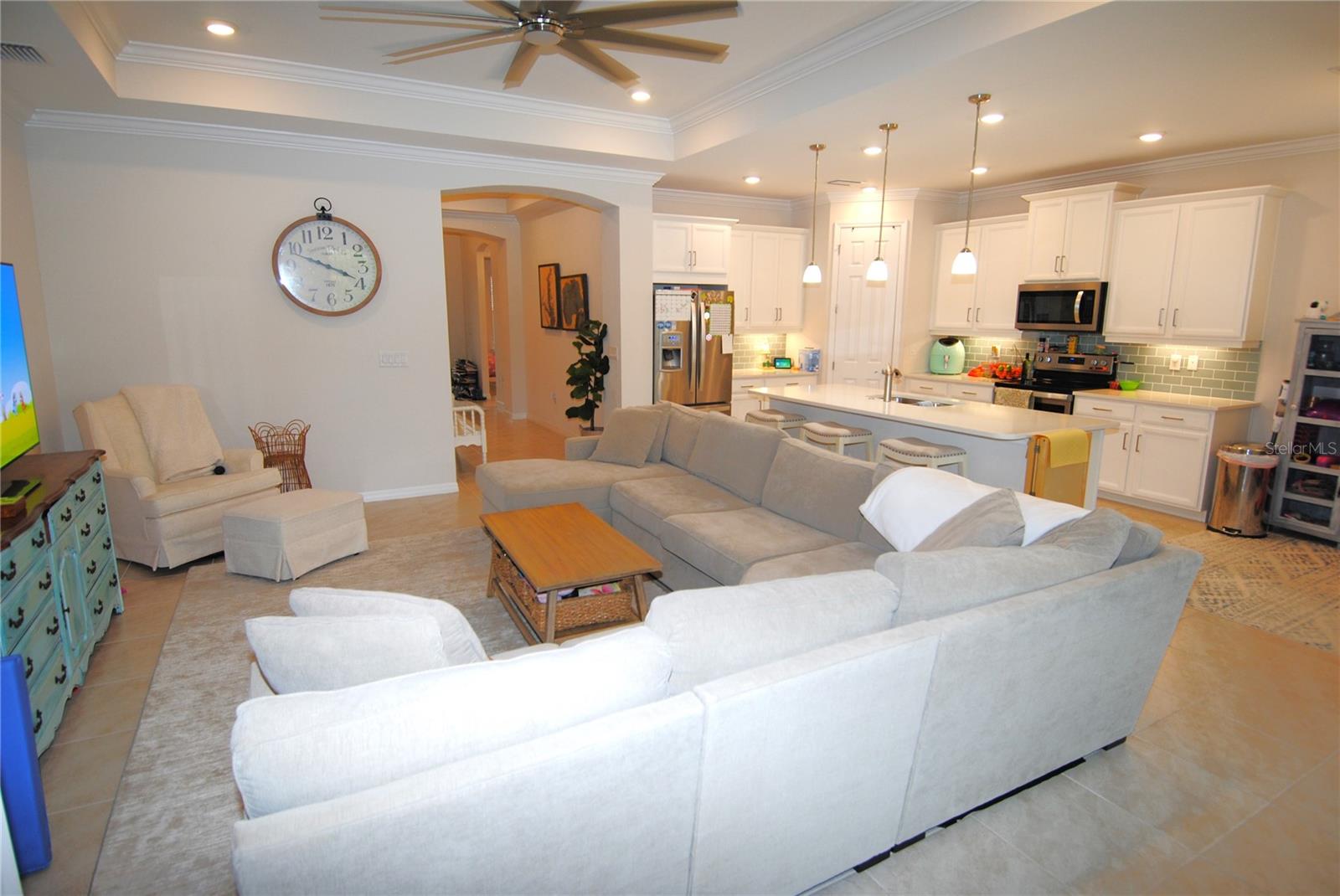 Image 2 of 20 For 118 Veraza Court