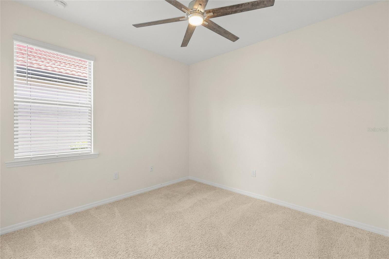 Image 24 of 48 For 118 Veraza Court