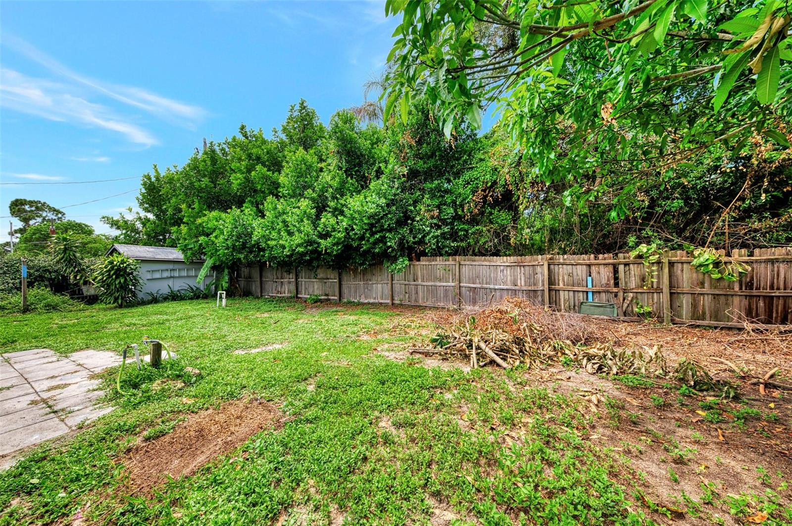 Image 29 of 44 For 2900 Siesta Drive