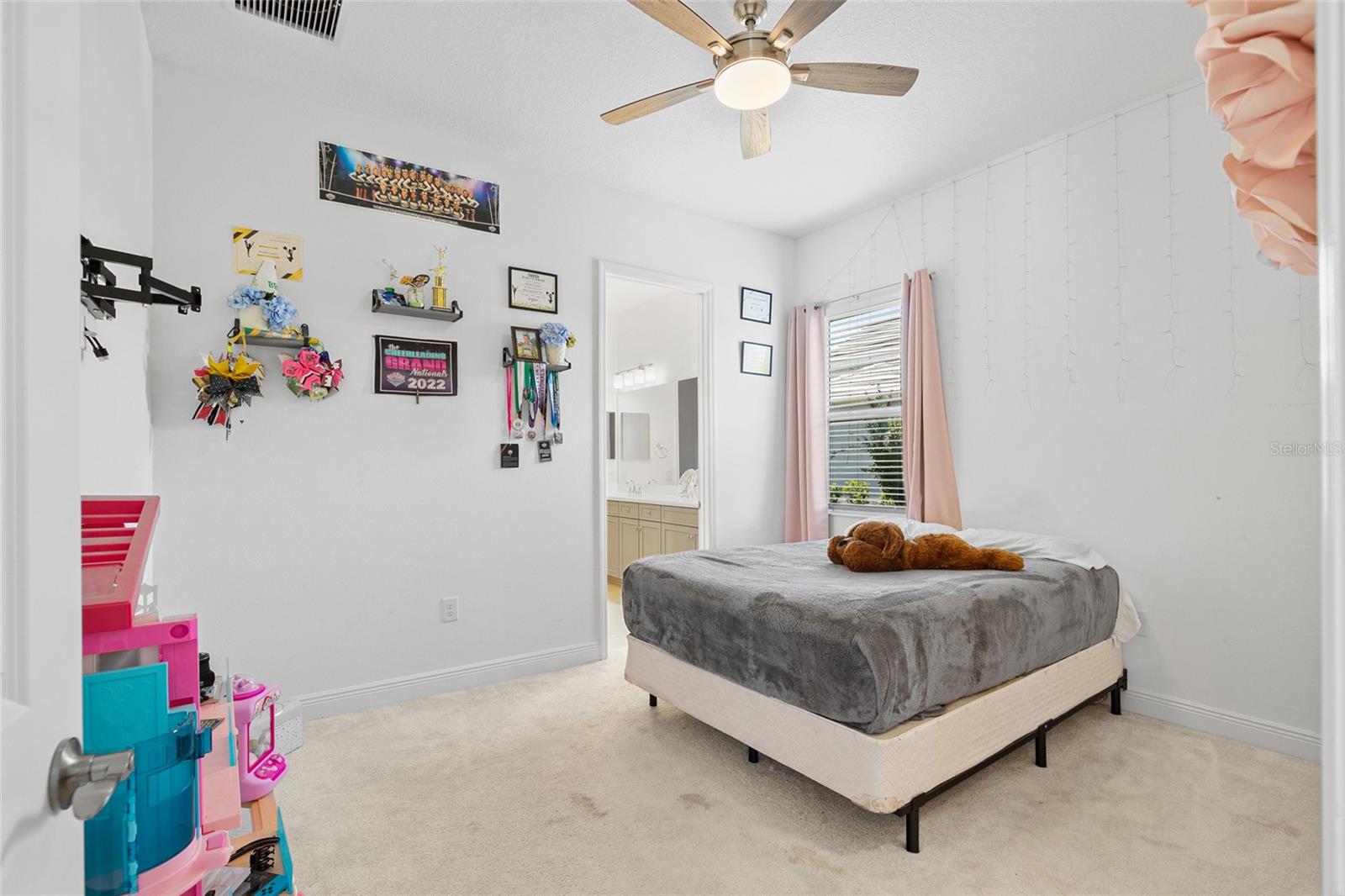 Listing photo id 20 for 12444 Destin Loop