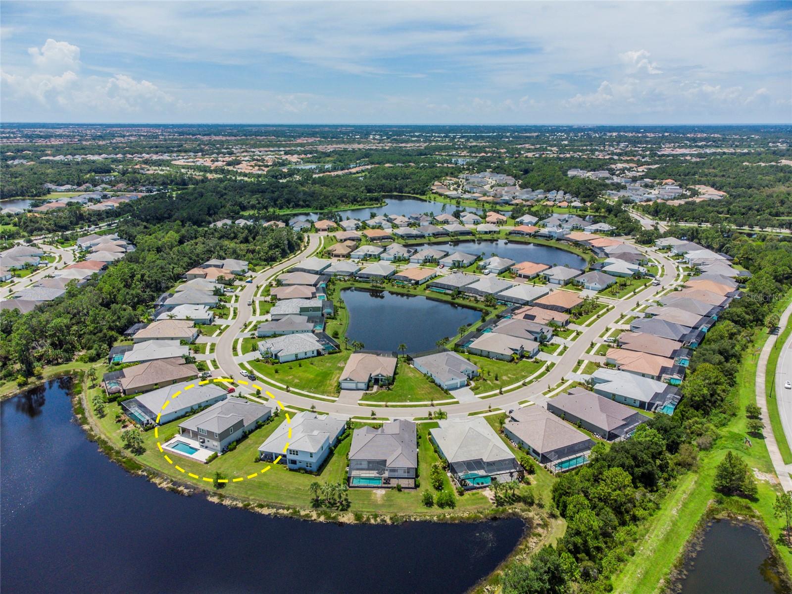 Image 8 of 49 For 12444 Destin Loop