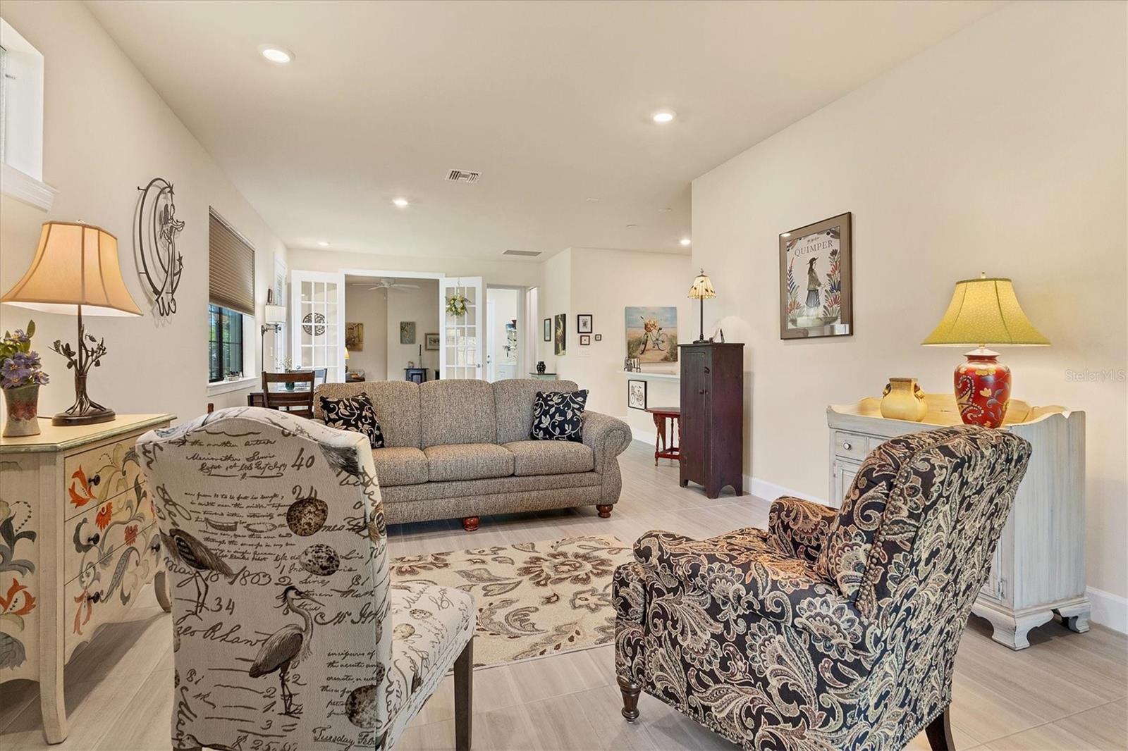 Listing photo id 16 for 12259 Myrtle Bay Court