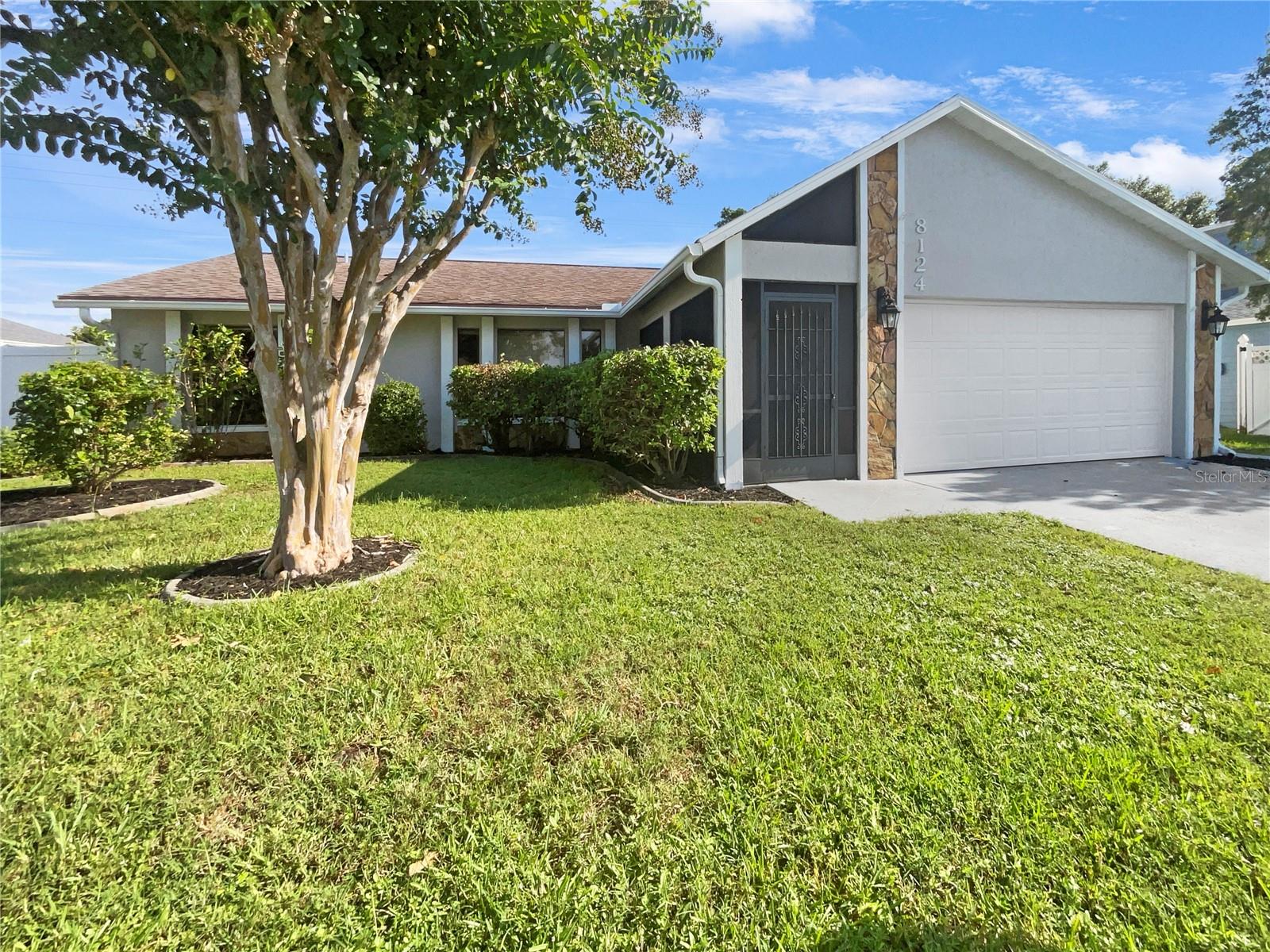 Details for 8124 Glenbrooke Place, SARASOTA, FL 34243