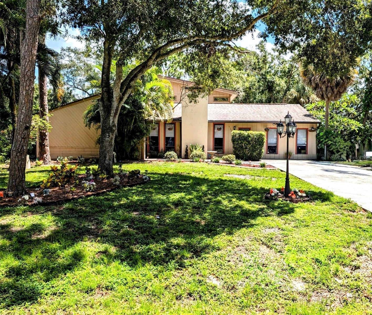 Details for 2139 Wells Avenue, SARASOTA, FL 34232