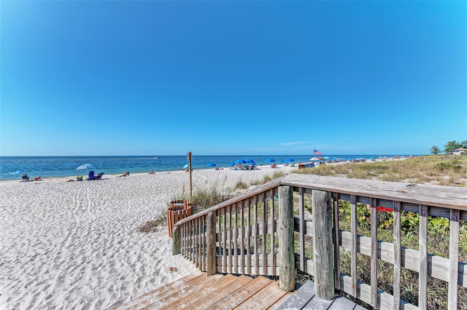 Image 21 of 26 For 3125 Tamarind Street
