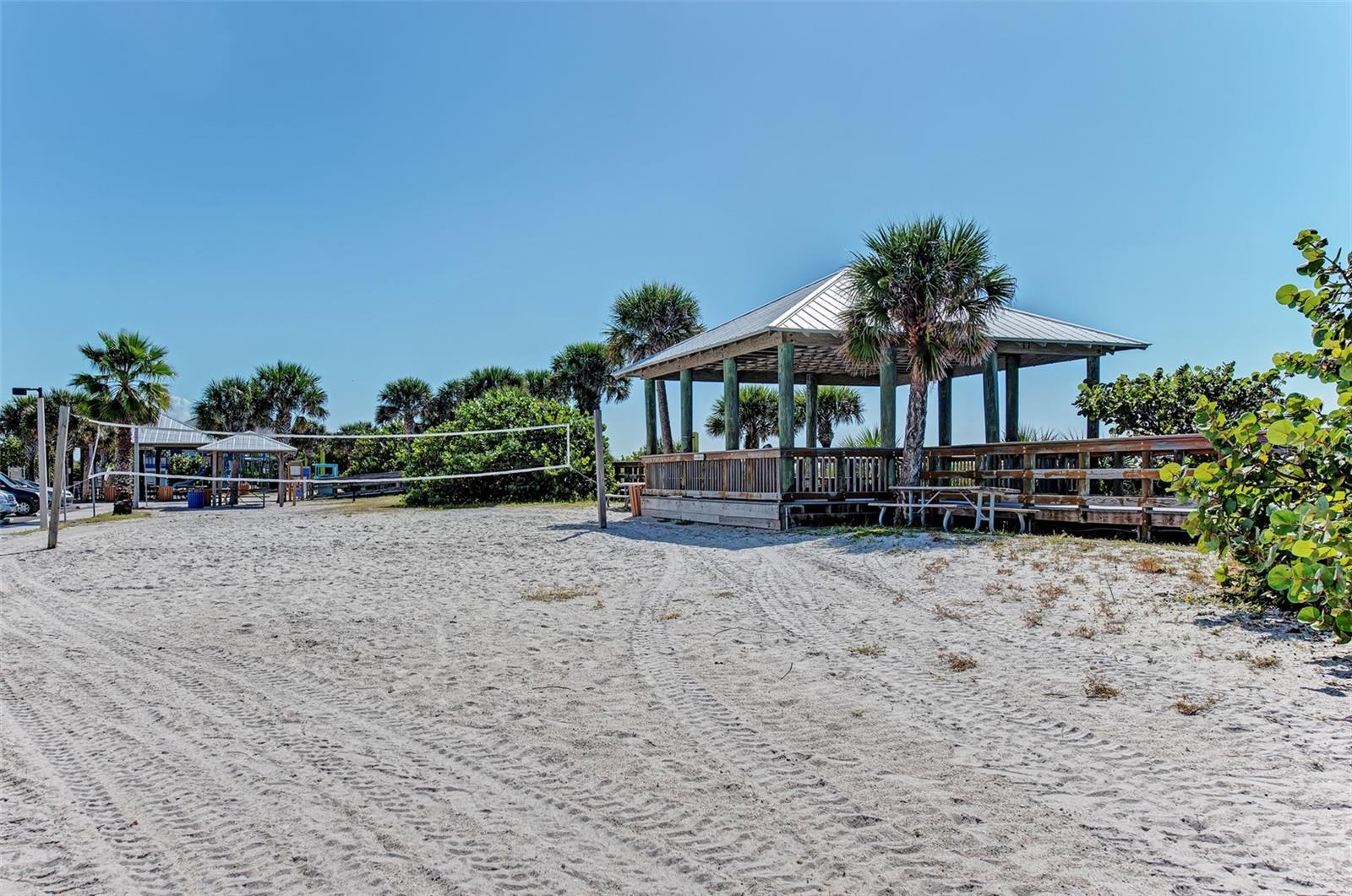 Image 9 of 26 For 3125 Tamarind Street