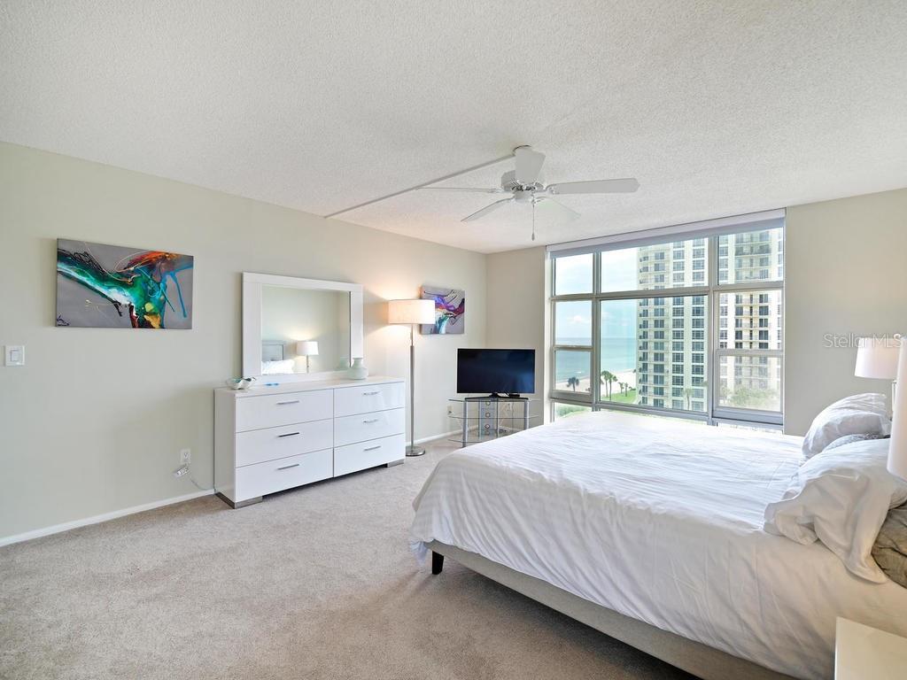 Image 31 of 50 For 2425 Gulf Of Mexico Drive 7f