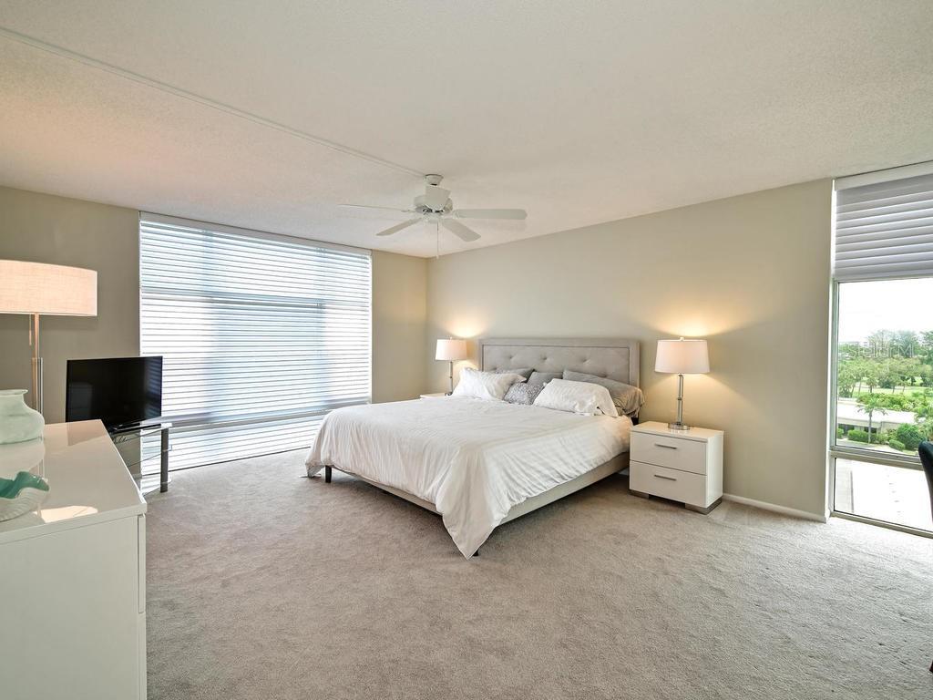 Image 32 of 50 For 2425 Gulf Of Mexico Drive 7f