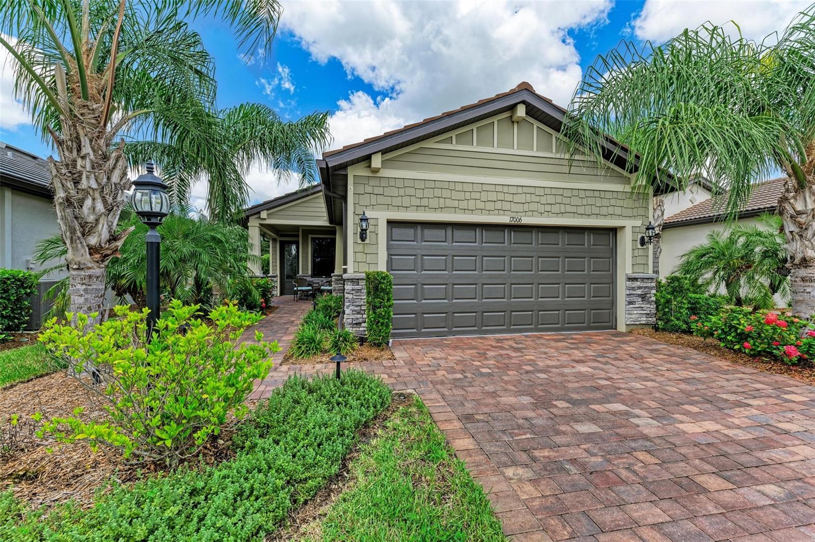 Details for 17006 Hampton Falls Terrace, LAKEWOOD RANCH, FL 34202