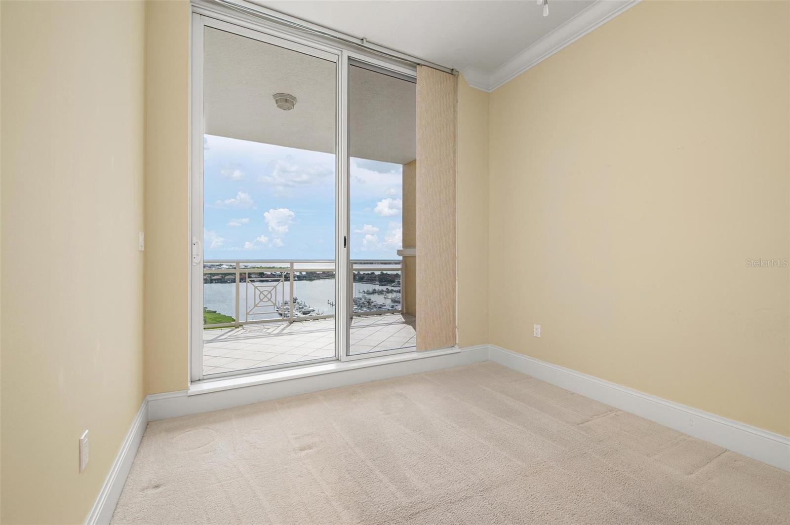 Listing photo id 25 for 130 Riviera Dunes Way 1102