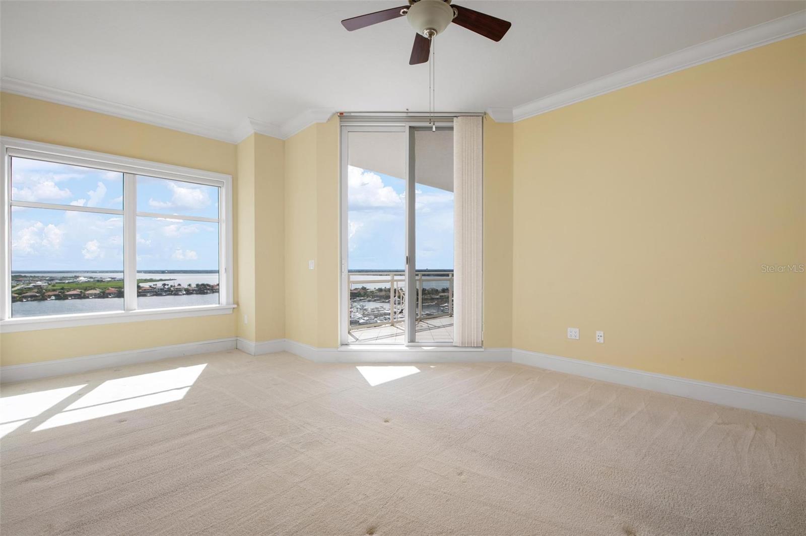 Listing photo id 29 for 130 Riviera Dunes Way 1102