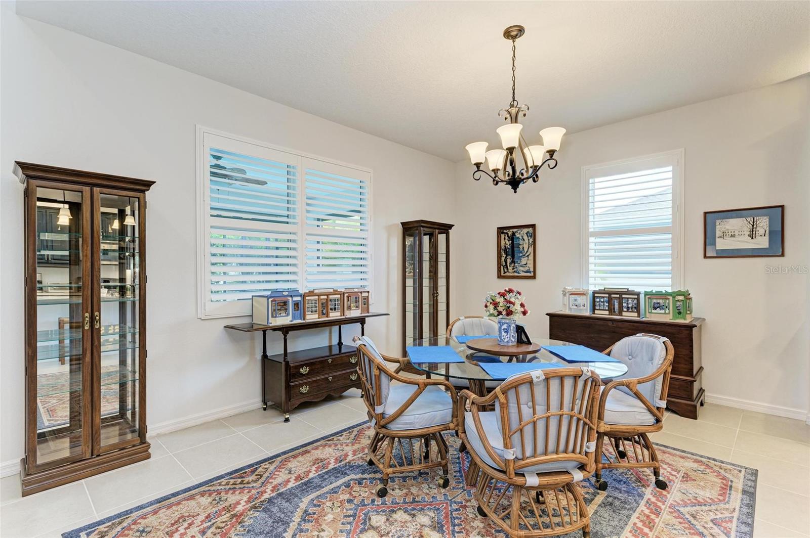 Image 15 of 53 For 12105 Goldenrod Avenue