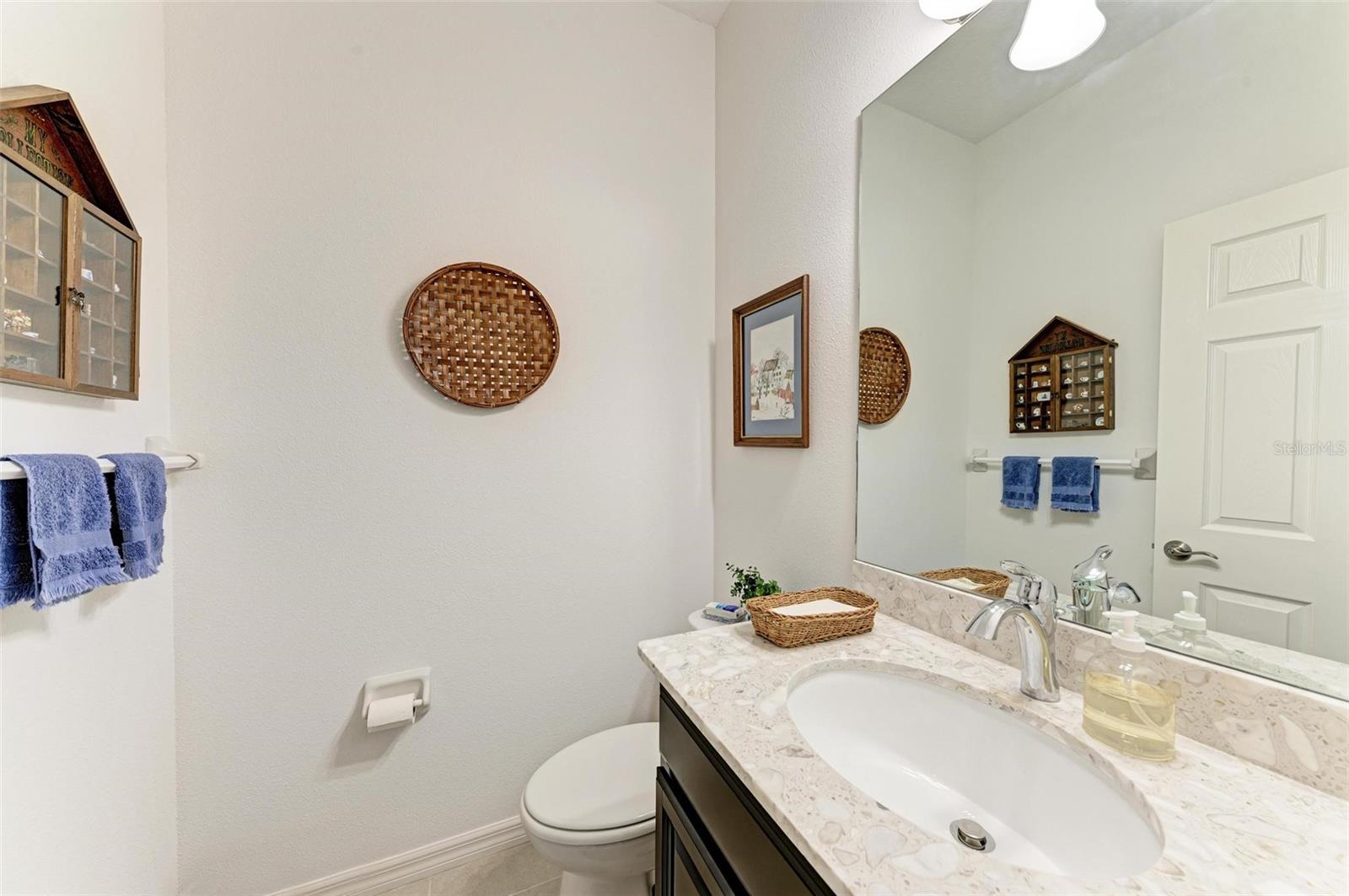 Image 31 of 53 For 12105 Goldenrod Avenue